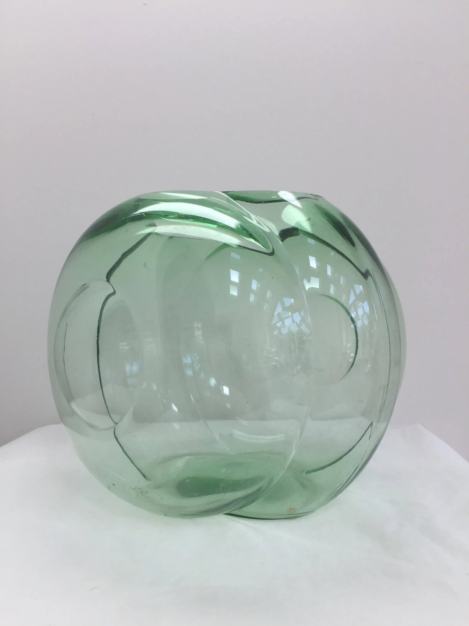 George Sakier for Fostoria Glass Company Green "Lotus" Vase - 10