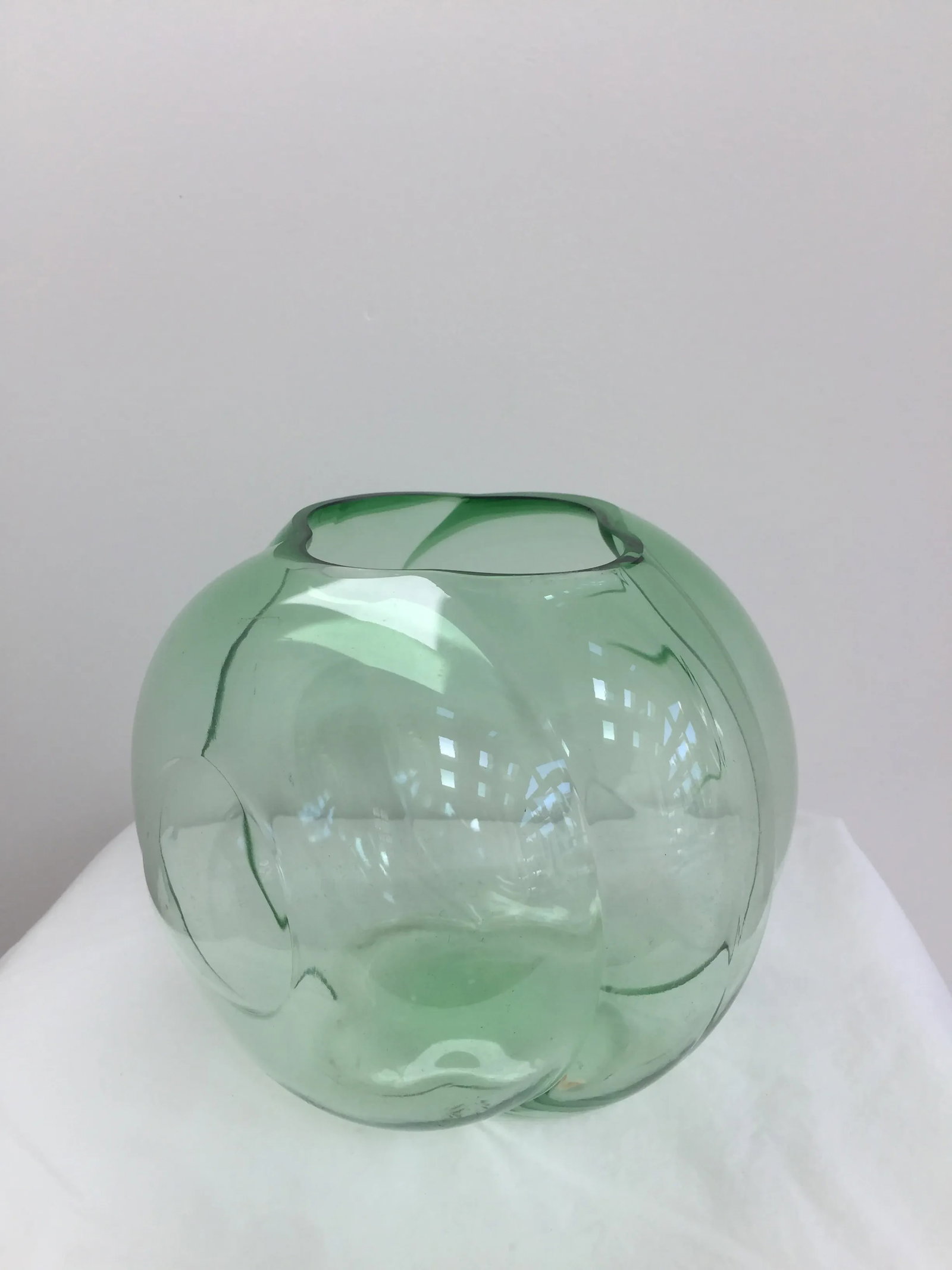 George Sakier for Fostoria Glass Company Green "Lotus" Vase - 2