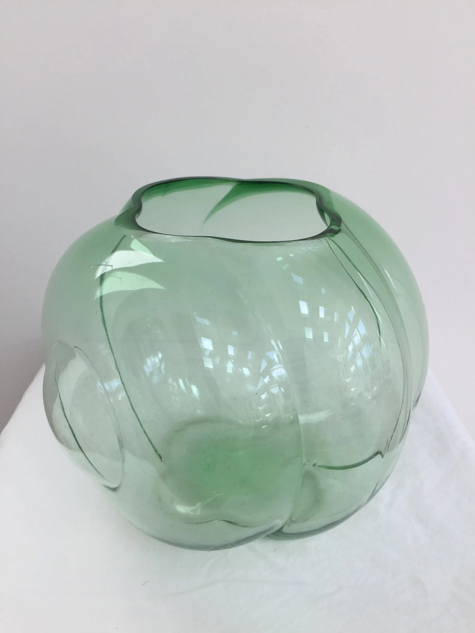 George Sakier for Fostoria Glass Company Green "Lotus" Vase - 3