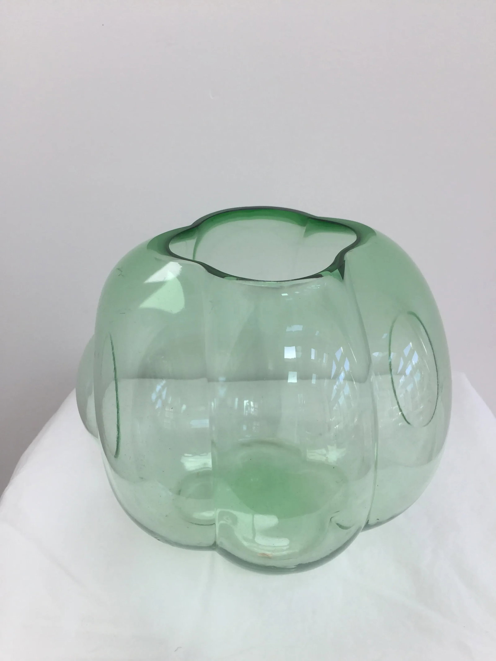 George Sakier for Fostoria Glass Company Green "Lotus" Vase - 4