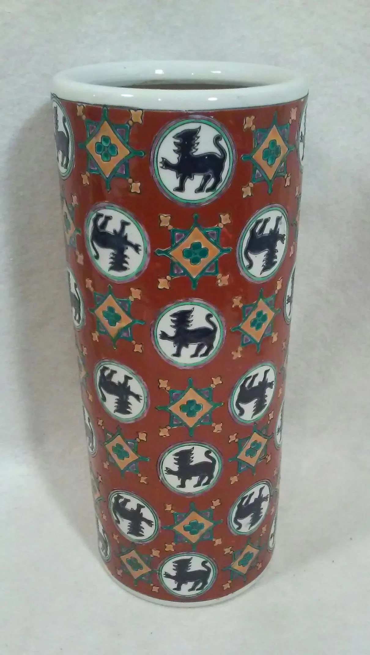 Chinoiserie Foo Dog Porcelain Vase - 2