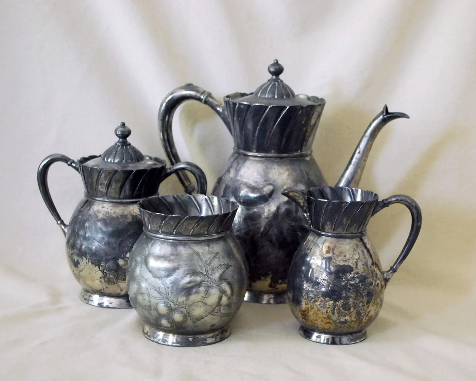 Antique Victorian Silver Plate Tea Service - Set of Four - 11