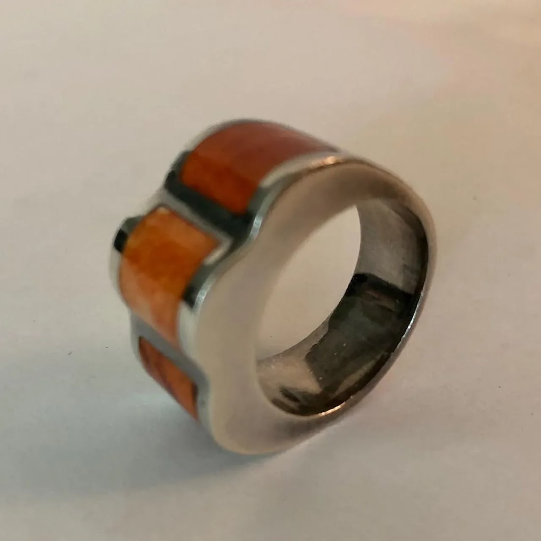 Peruvian Modernist Inlay Carnelian Agate and Sterling Ring Size 7 - 3