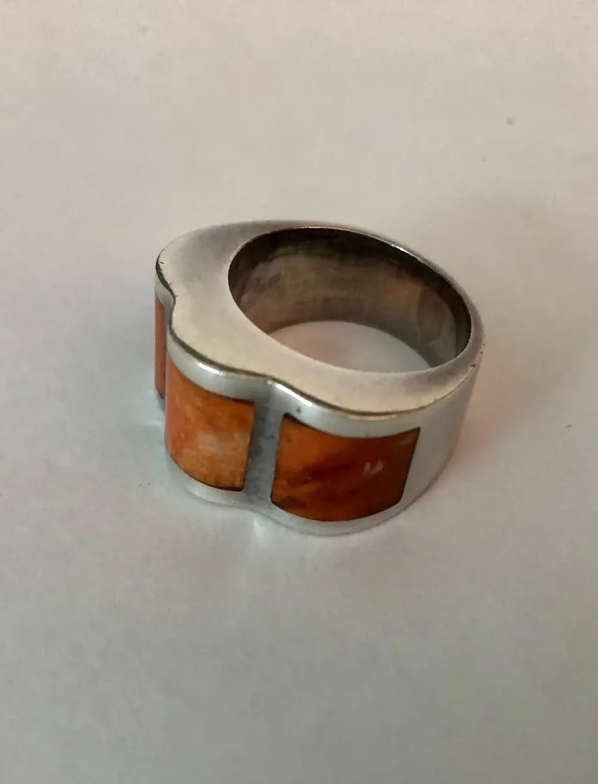 Peruvian Modernist Inlay Carnelian Agate and Sterling Ring Size 7 - 5