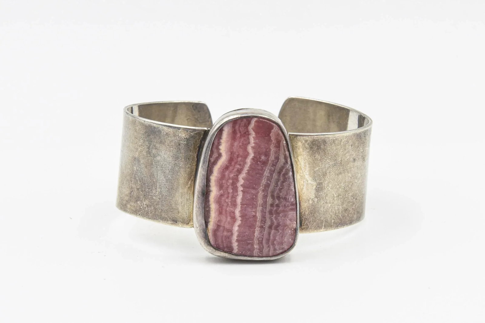 Late 20th Century Native American Sterling Silver and Rhodochrosite Cuff Bracelet - 10