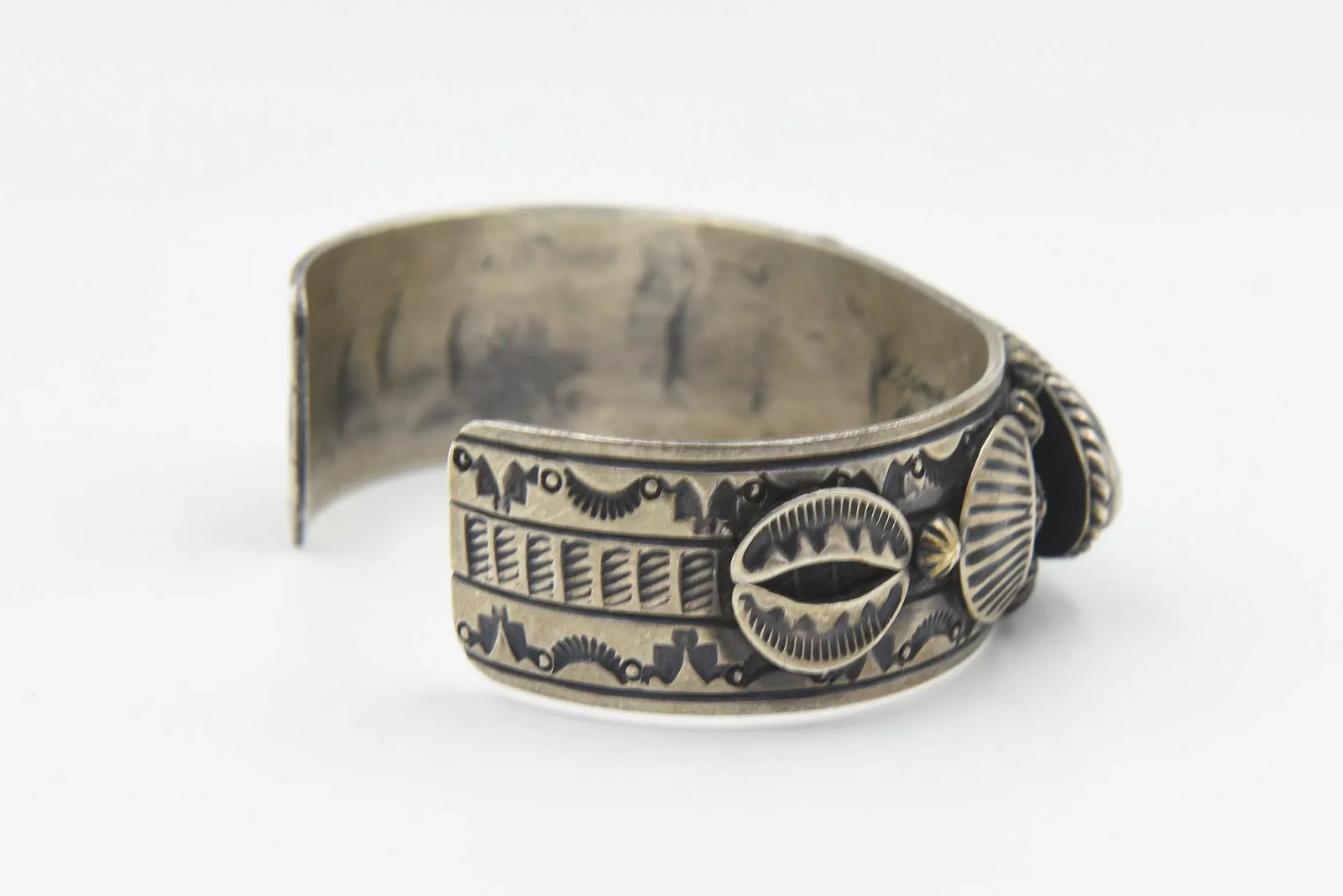 Late 20th Century Native American Turquoise Sterling Silver Cuff Bracelet by Lorenzo James - 10