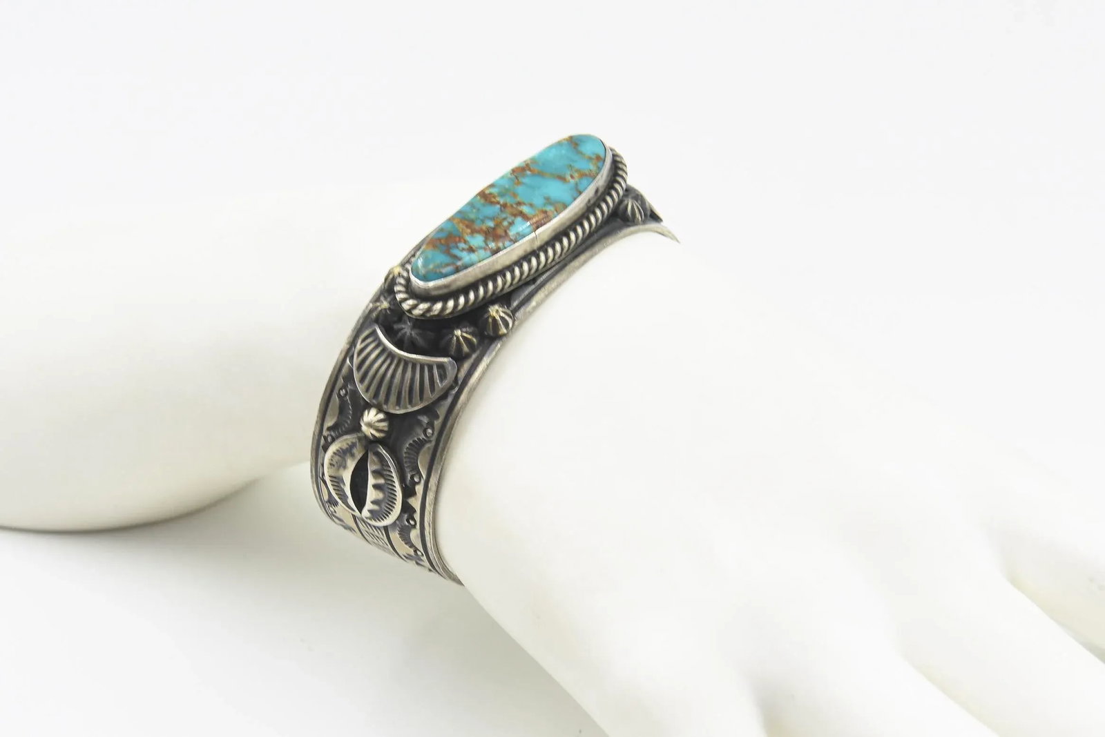 Late 20th Century Native American Turquoise Sterling Silver Cuff Bracelet by Lorenzo James - 11