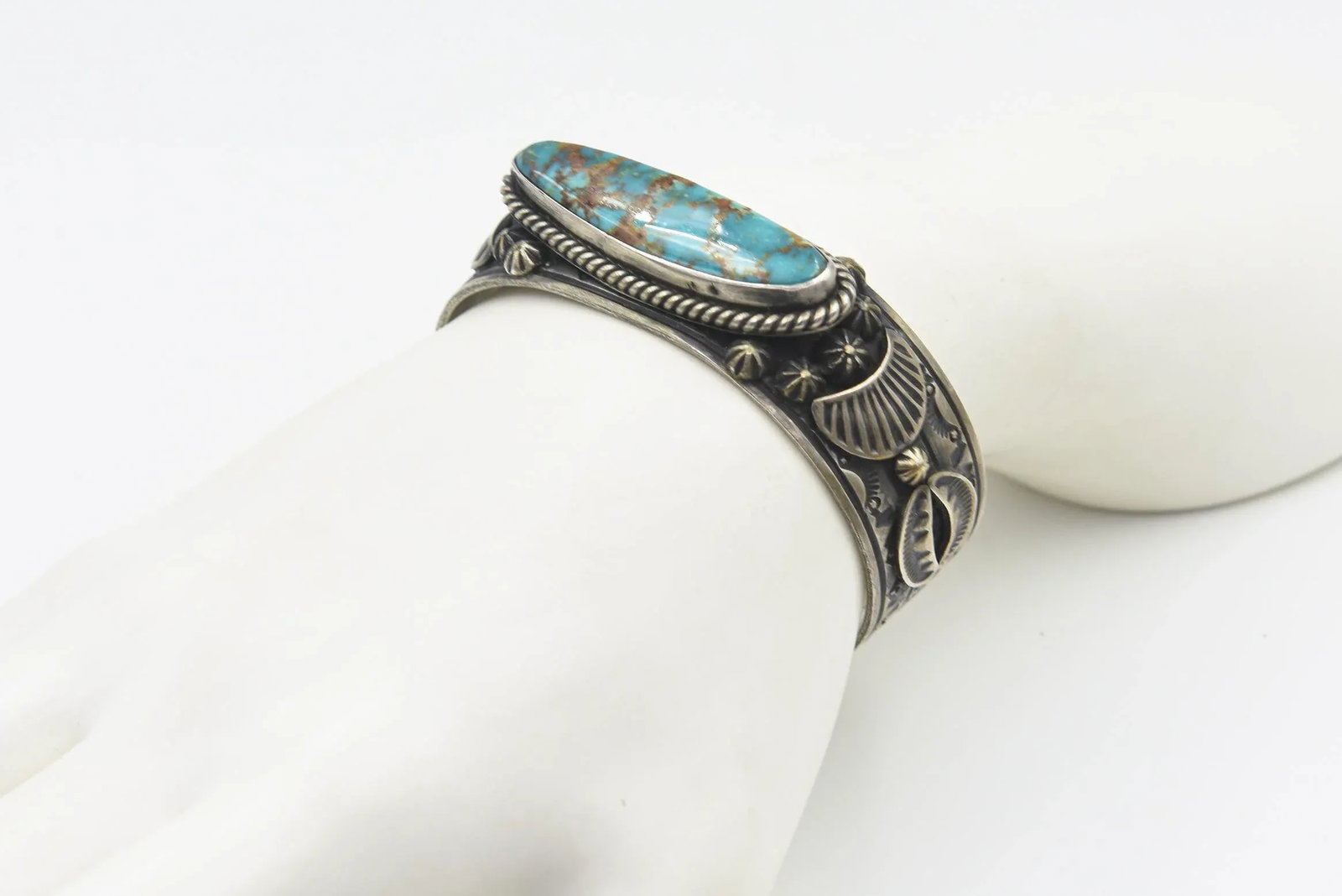 Late 20th Century Native American Turquoise Sterling Silver Cuff Bracelet by Lorenzo James - 2