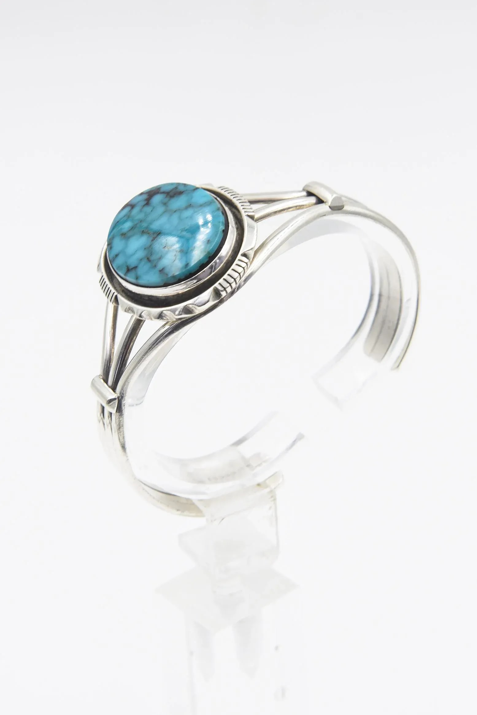 Late 20th Century Southwest Native American Turquoise Sterling Silver Cuff Bracelet - 8