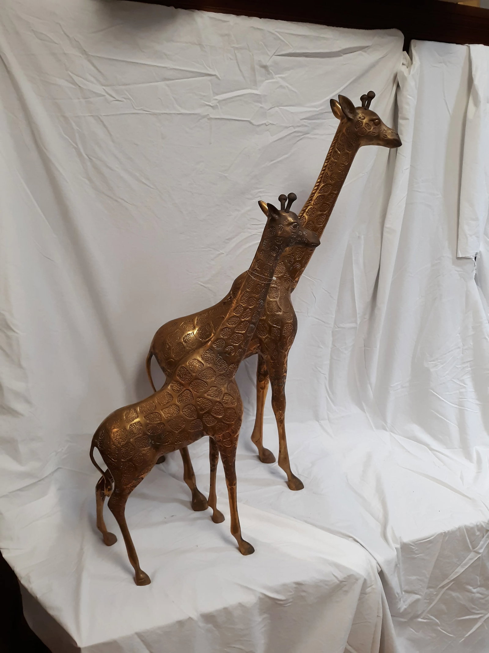 1960s Vintage Brass Giraffe Statues - A Pair - 2