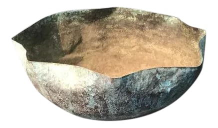 Mexican Modern Hammered Copper Garden Planter: Mexican modernism, hammered copper garden planter with incredible wear and patina, offering a magnitude of colors, simply beautiful. From Mexico City circa 1930 - 1939. Condition: Alterations: Origina