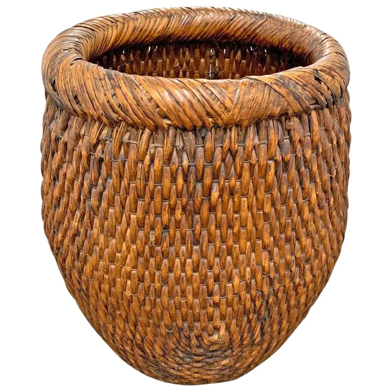 Mid-20th Century Chinese Woven Reed Basket (1 of 10)