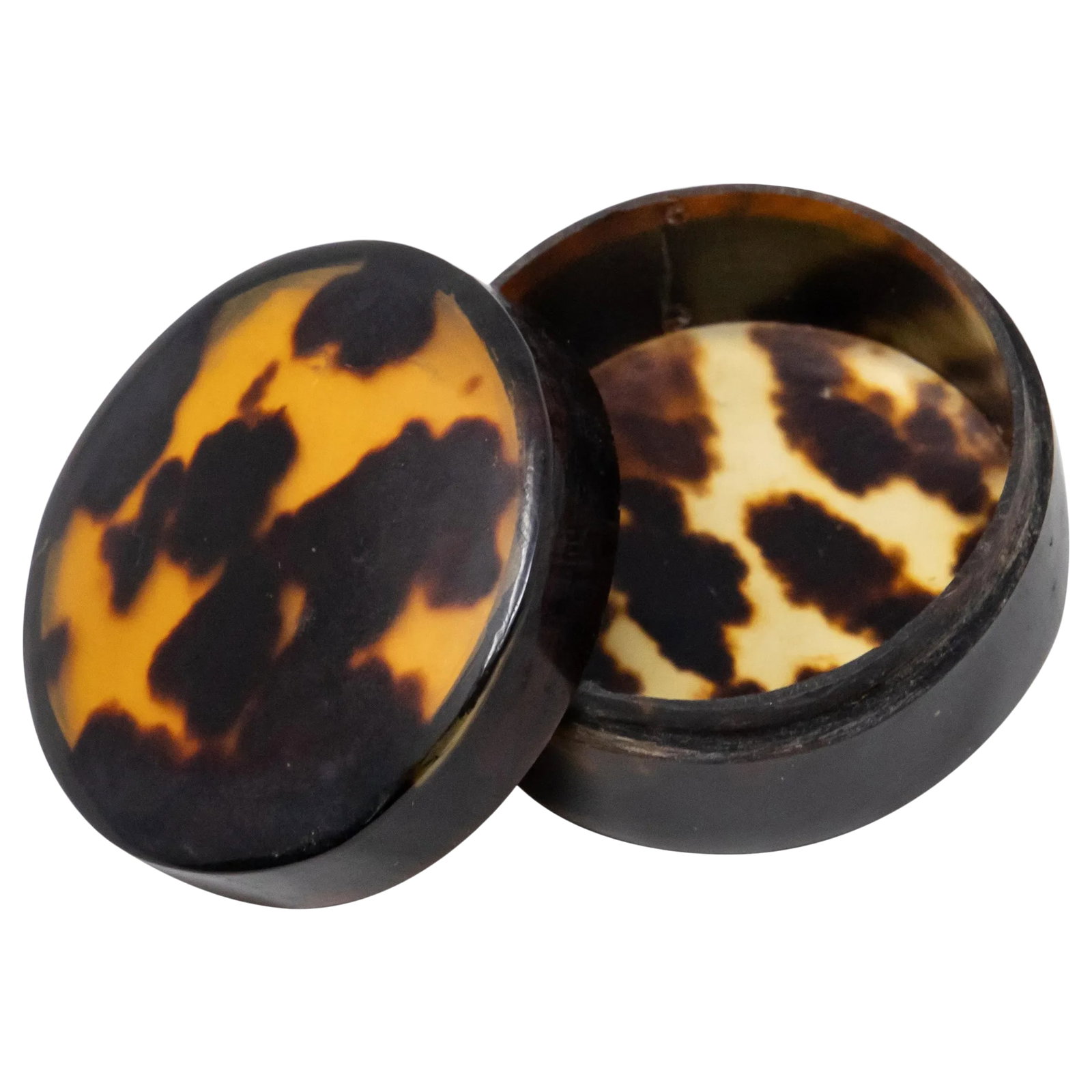 Vintage Leopard Print Pill Box: Lacquered sides with leopard print painting on an amber surface on the top. Small pill/trinket box. Condition: Alterations: Unknown Imperfections: Some Imperfections Condition Notes: Fair Wear