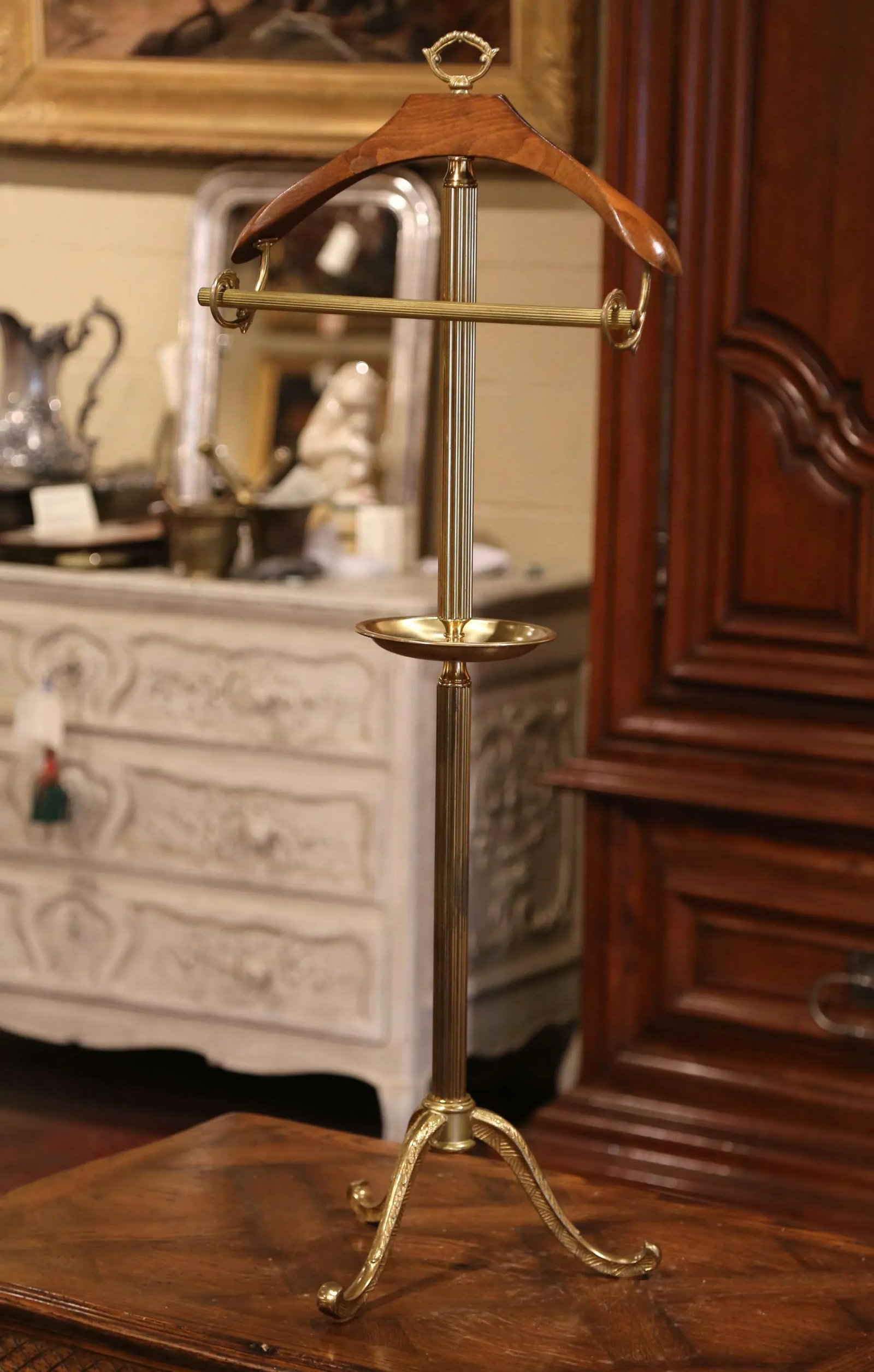 Early 20th Century French Brass and Walnut Gentleman's Valet Stand - 2