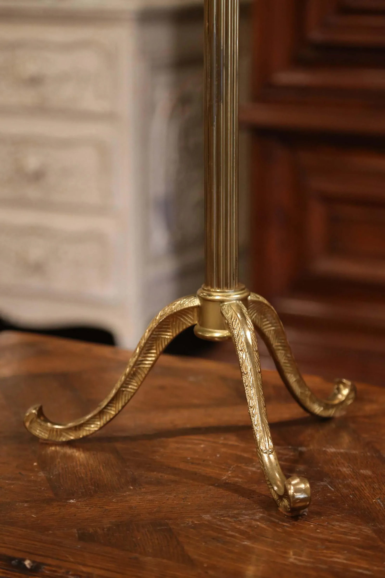 Early 20th Century French Brass and Walnut Gentleman's Valet Stand - 5