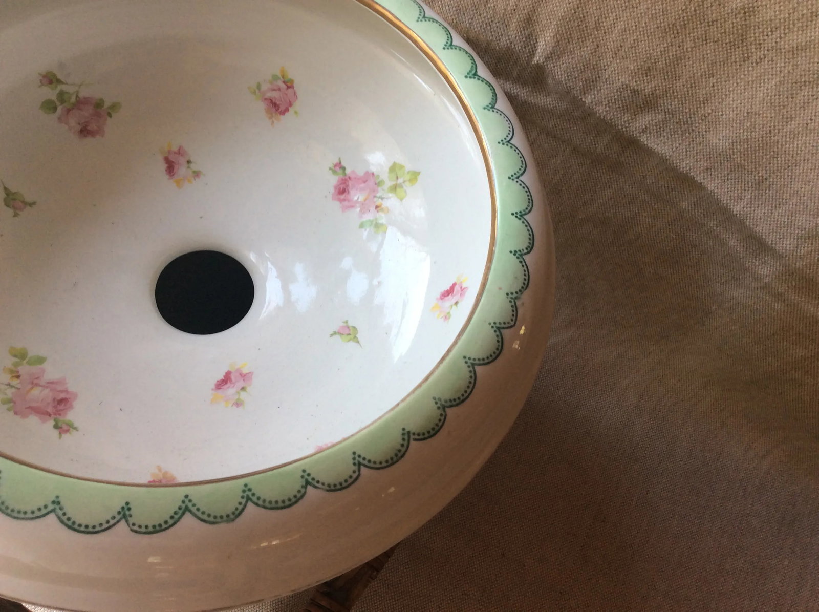 Royal Doulton Edwardian Rose Garland Jardinere / Ice Bucket - 10