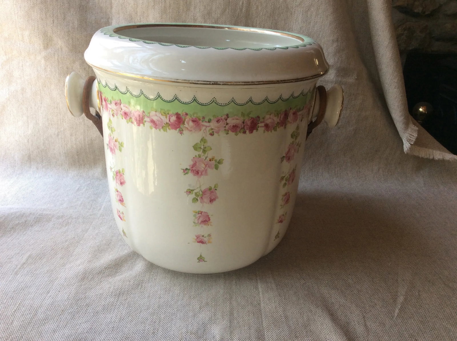 Royal Doulton Edwardian Rose Garland Jardinere / Ice Bucket - 3