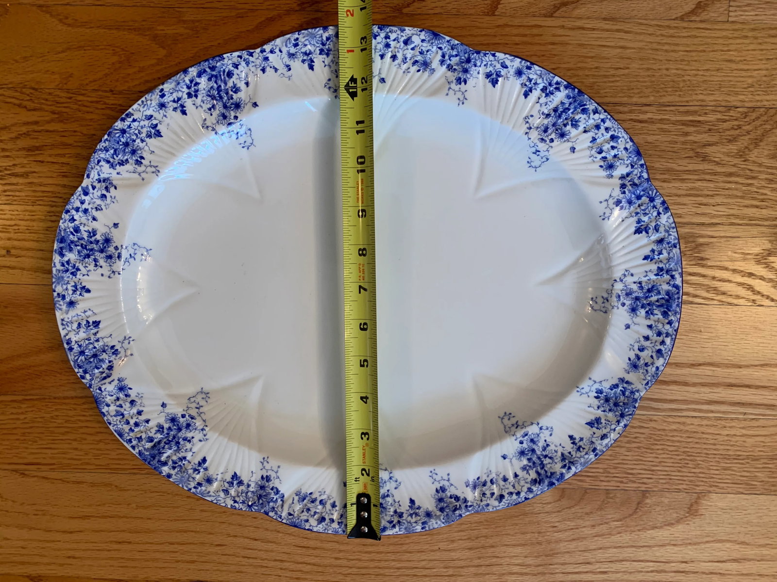 Early 20th Century Shelley England Dainty Blue 17in Platter - 3