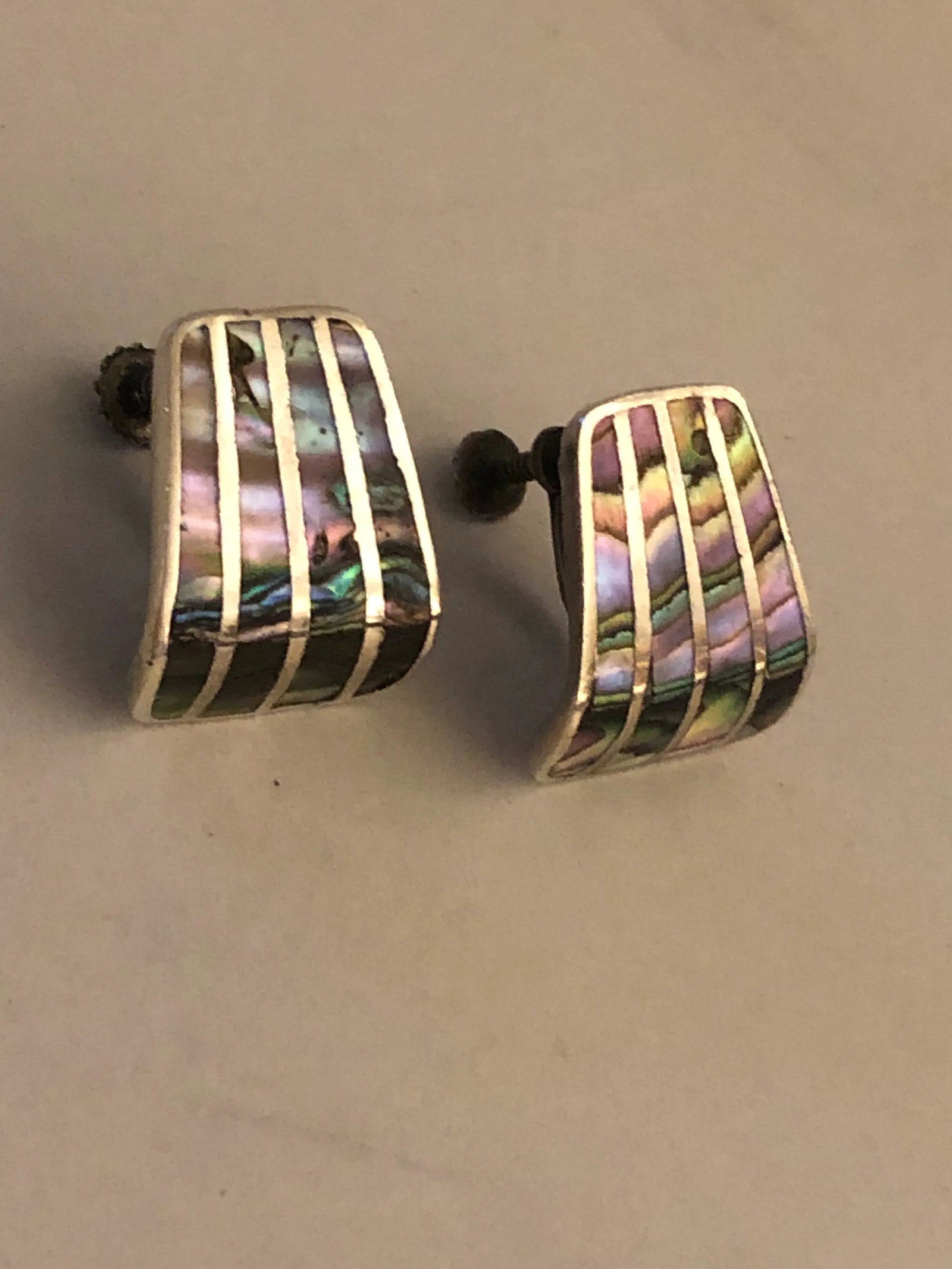 Mid 20th Century Vintage Mexican Abalone Shell Sterling Screw Back Earrings, A Pair - 10