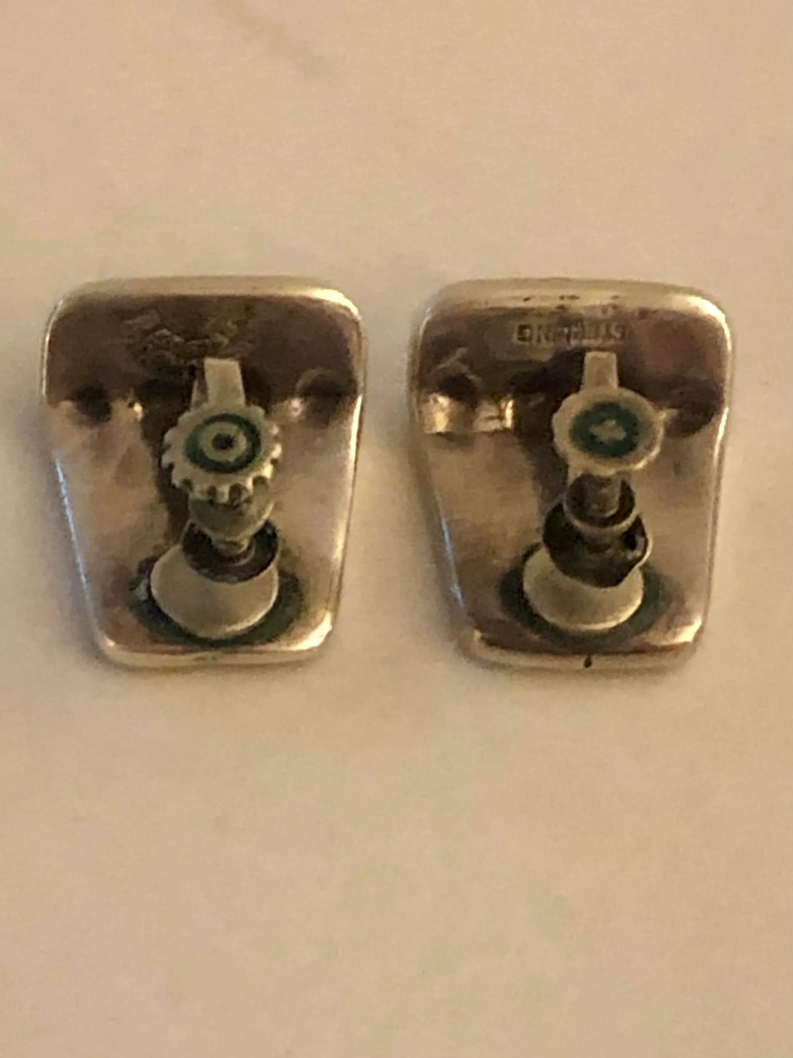 Mid 20th Century Vintage Mexican Abalone Shell Sterling Screw Back Earrings, A Pair - 5