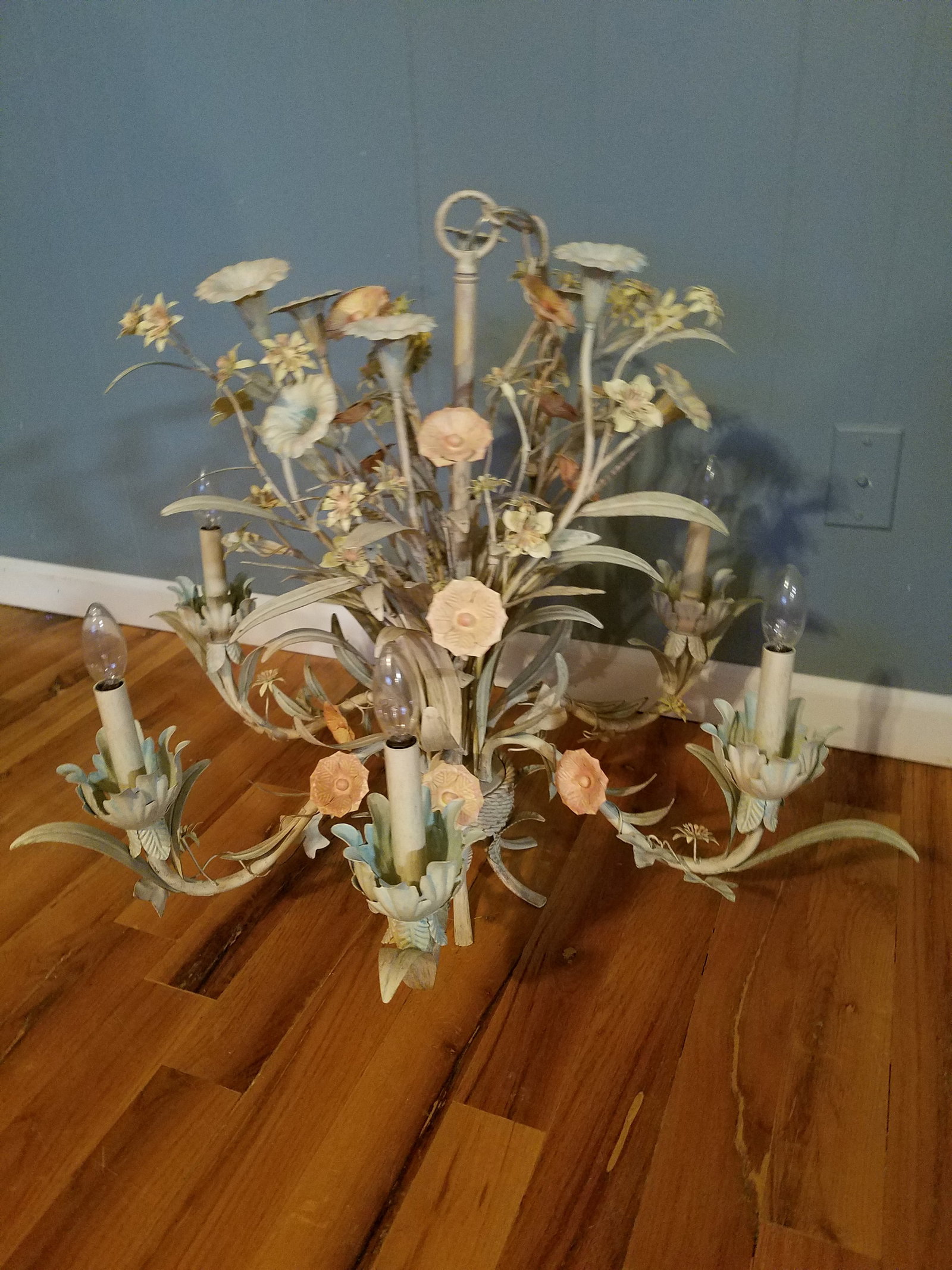 Large Early 21st Century Floral Tole Chandelier - 2