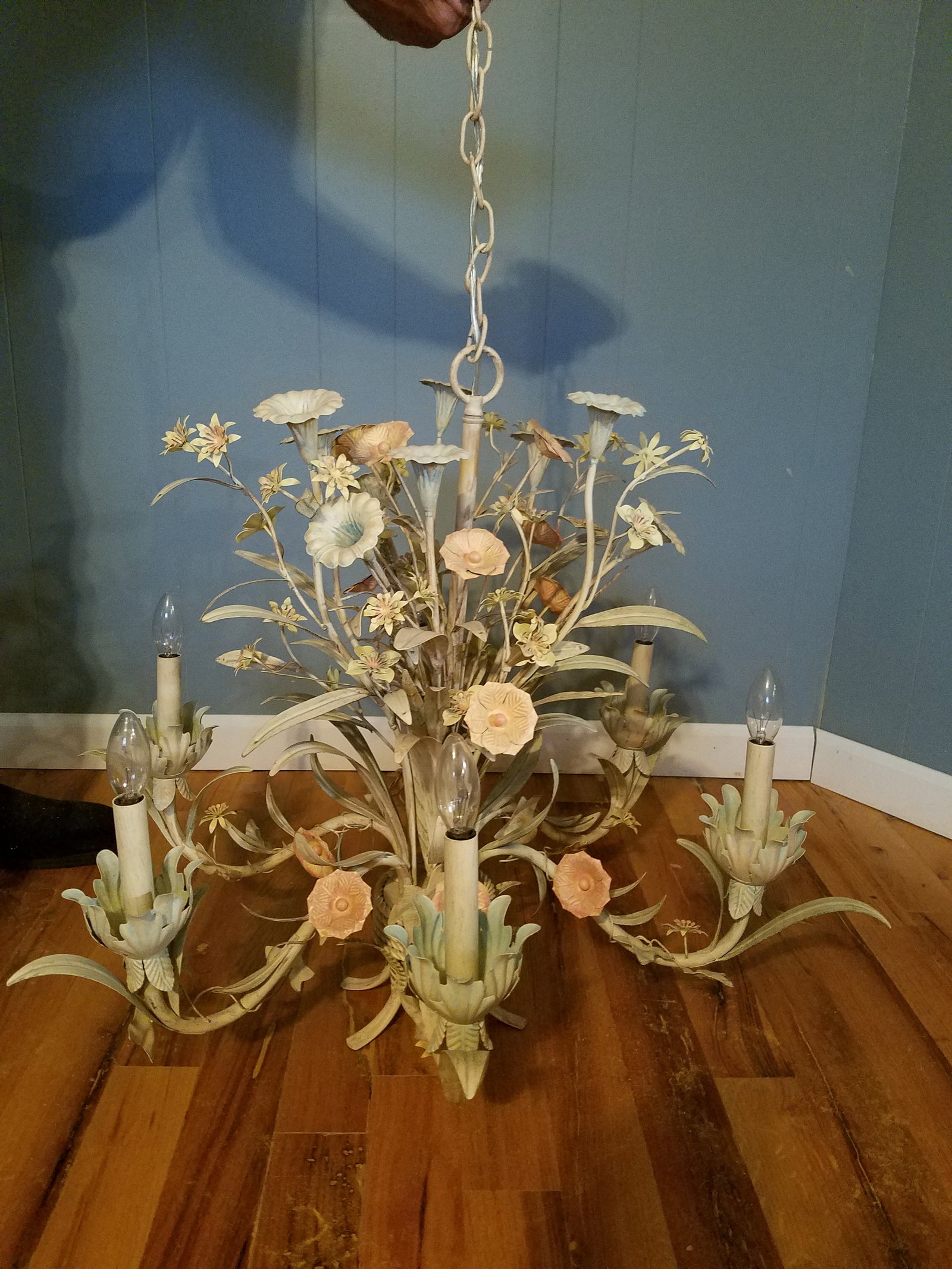 Large Early 21st Century Floral Tole Chandelier - 4