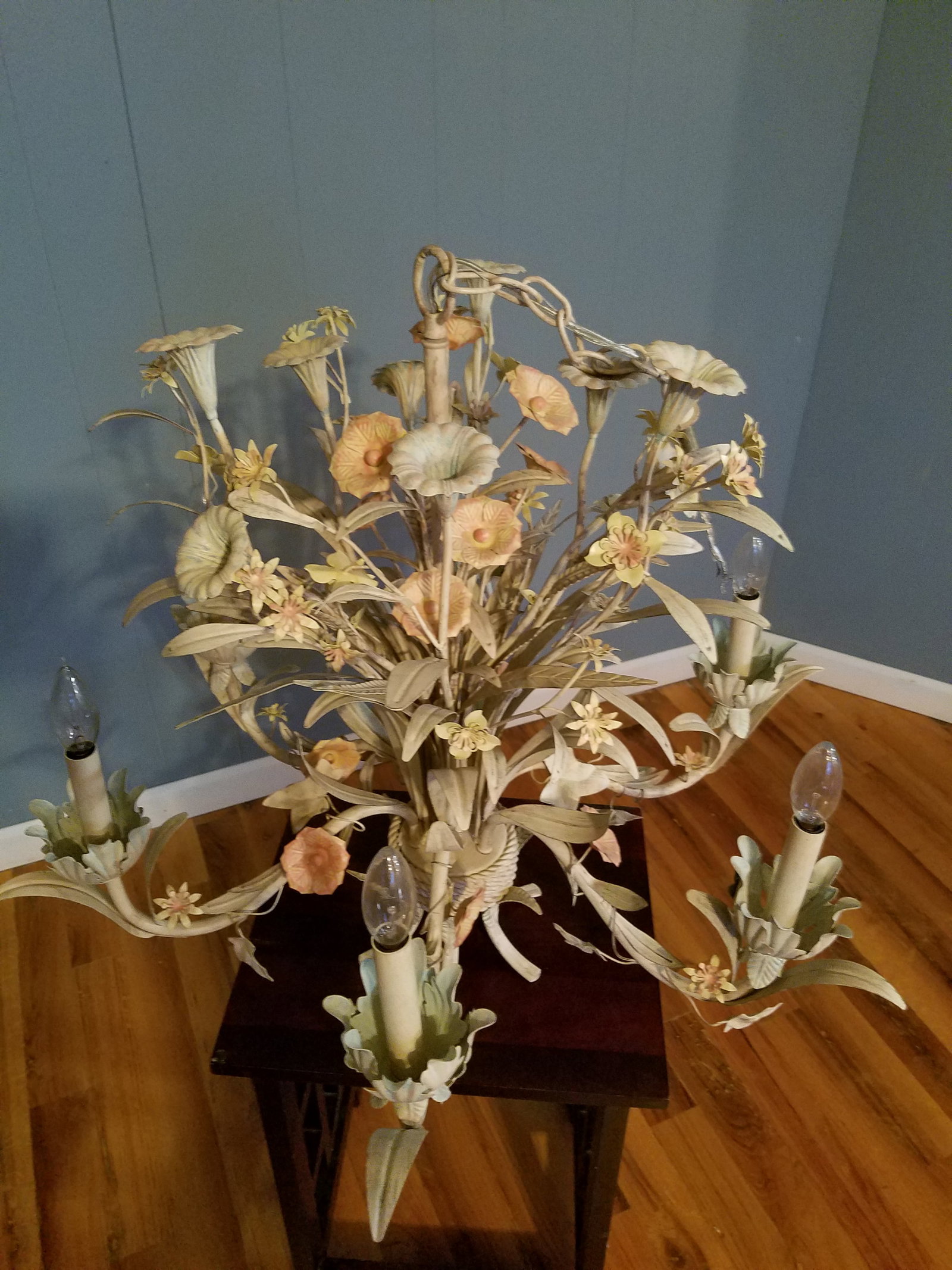 Large Early 21st Century Floral Tole Chandelier - 9