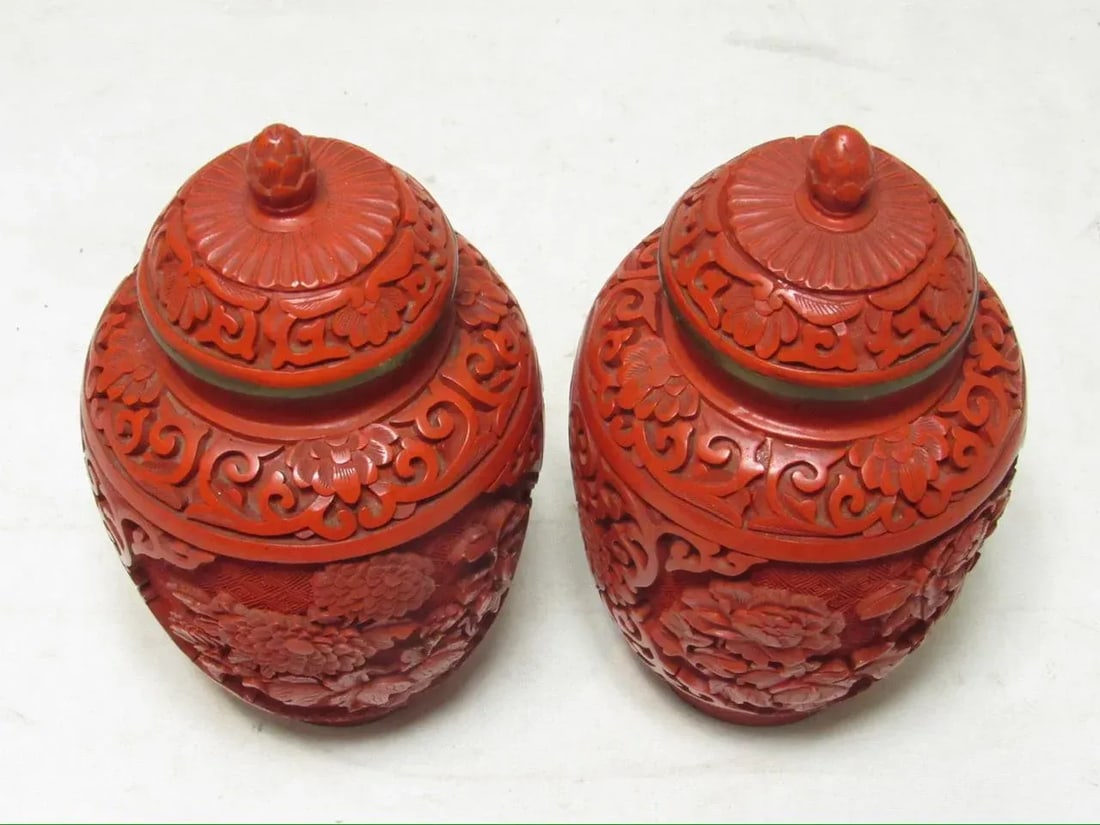Pair of Chinese Cinnabar Lidded Vases - 9