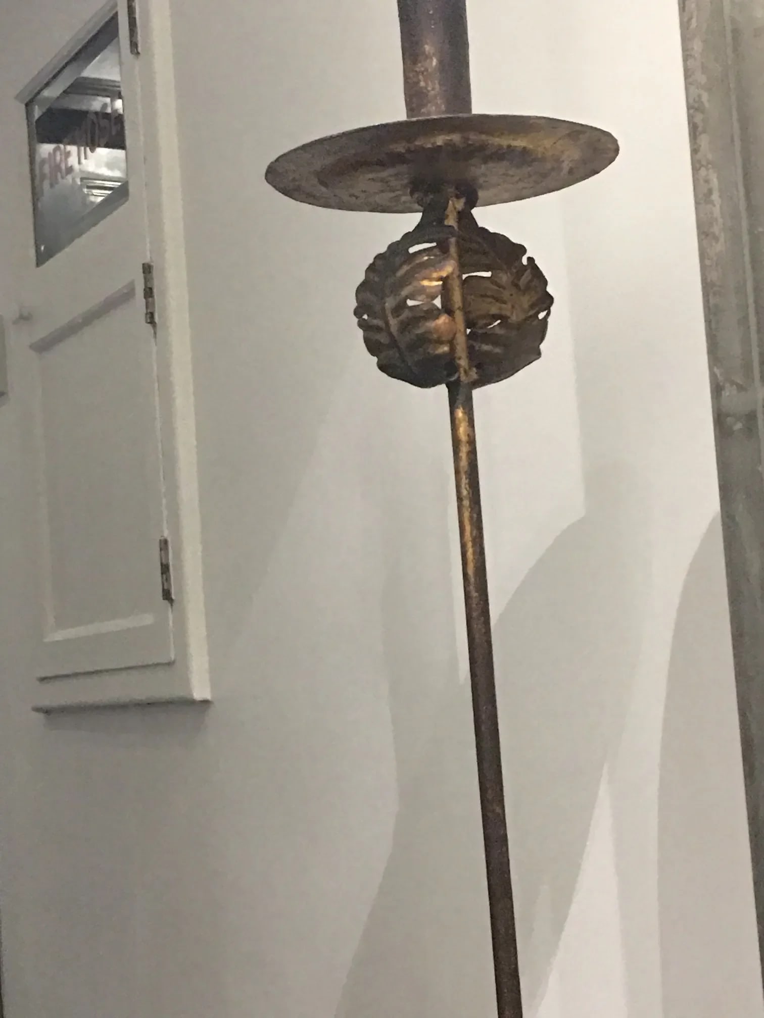 1960s Gilt Iron Standing Floor Lamp - 4