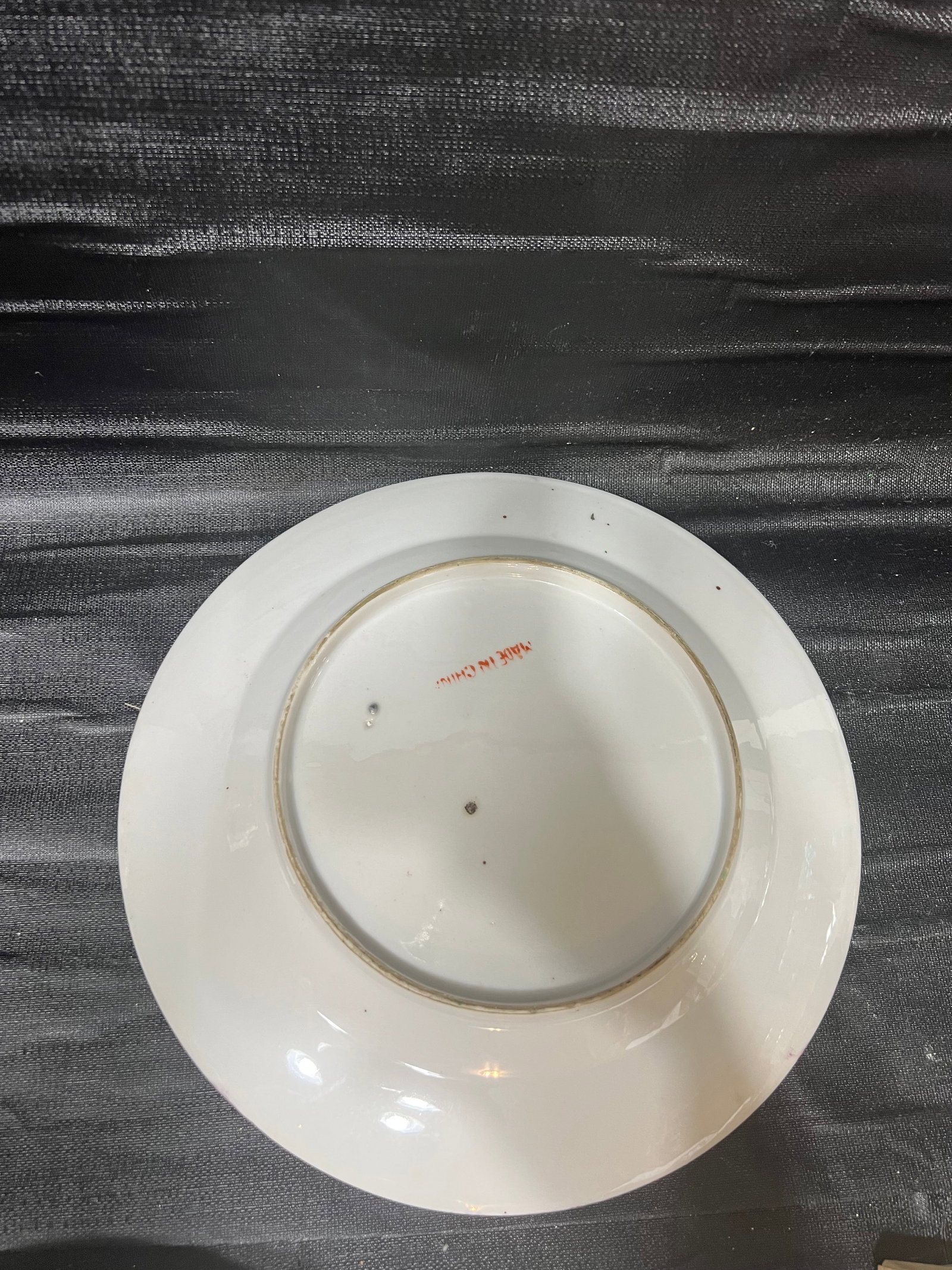Early 20th Century Rose Medallion Dinner Plates- Set of 7 - 11