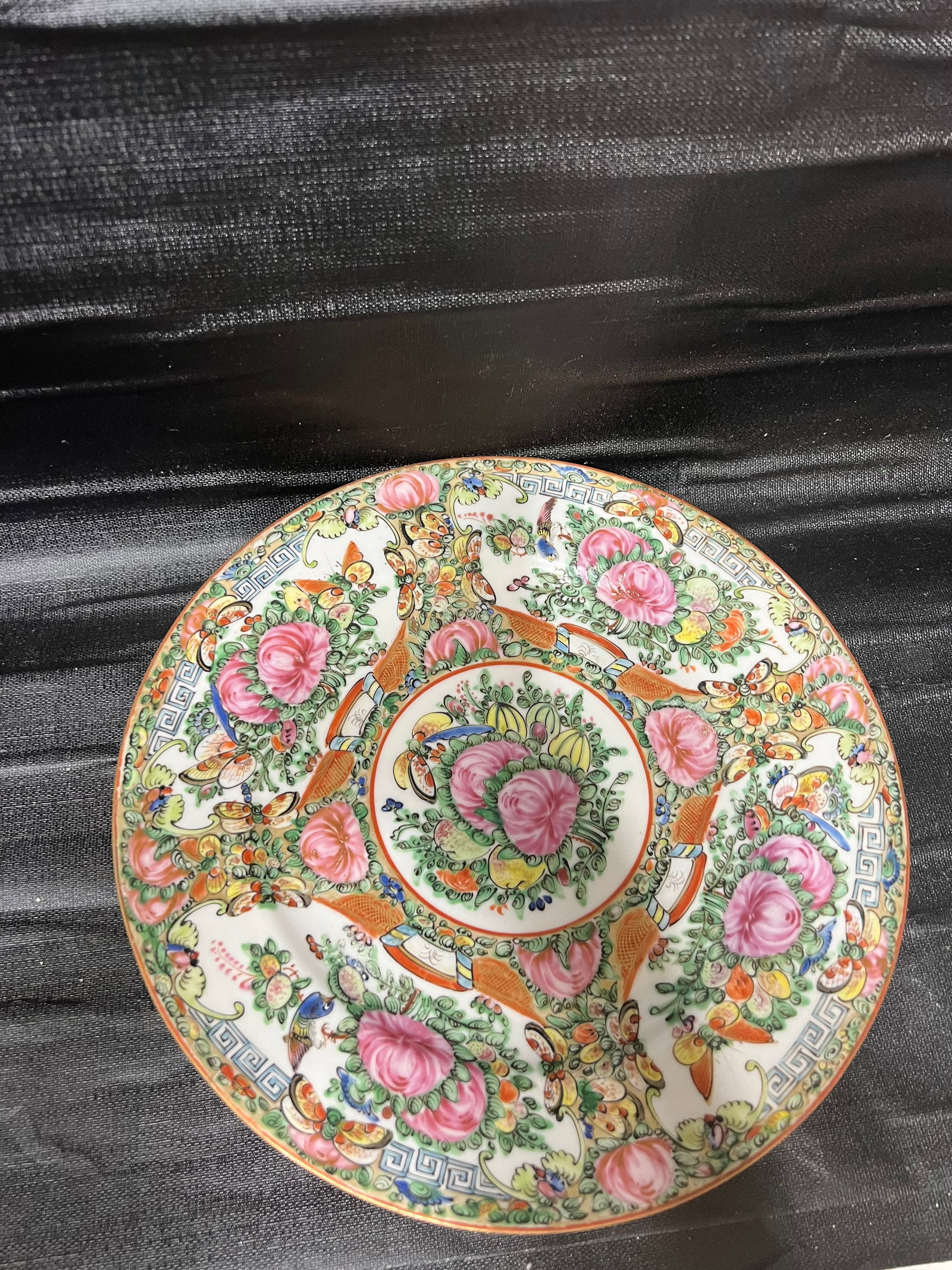 Early 20th Century Rose Medallion Dinner Plates- Set of 7 - 15