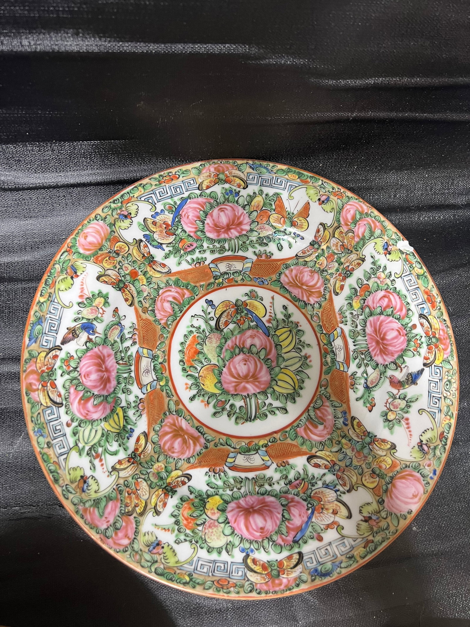 Early 20th Century Rose Medallion Dinner Plates- Set of 7 - 6
