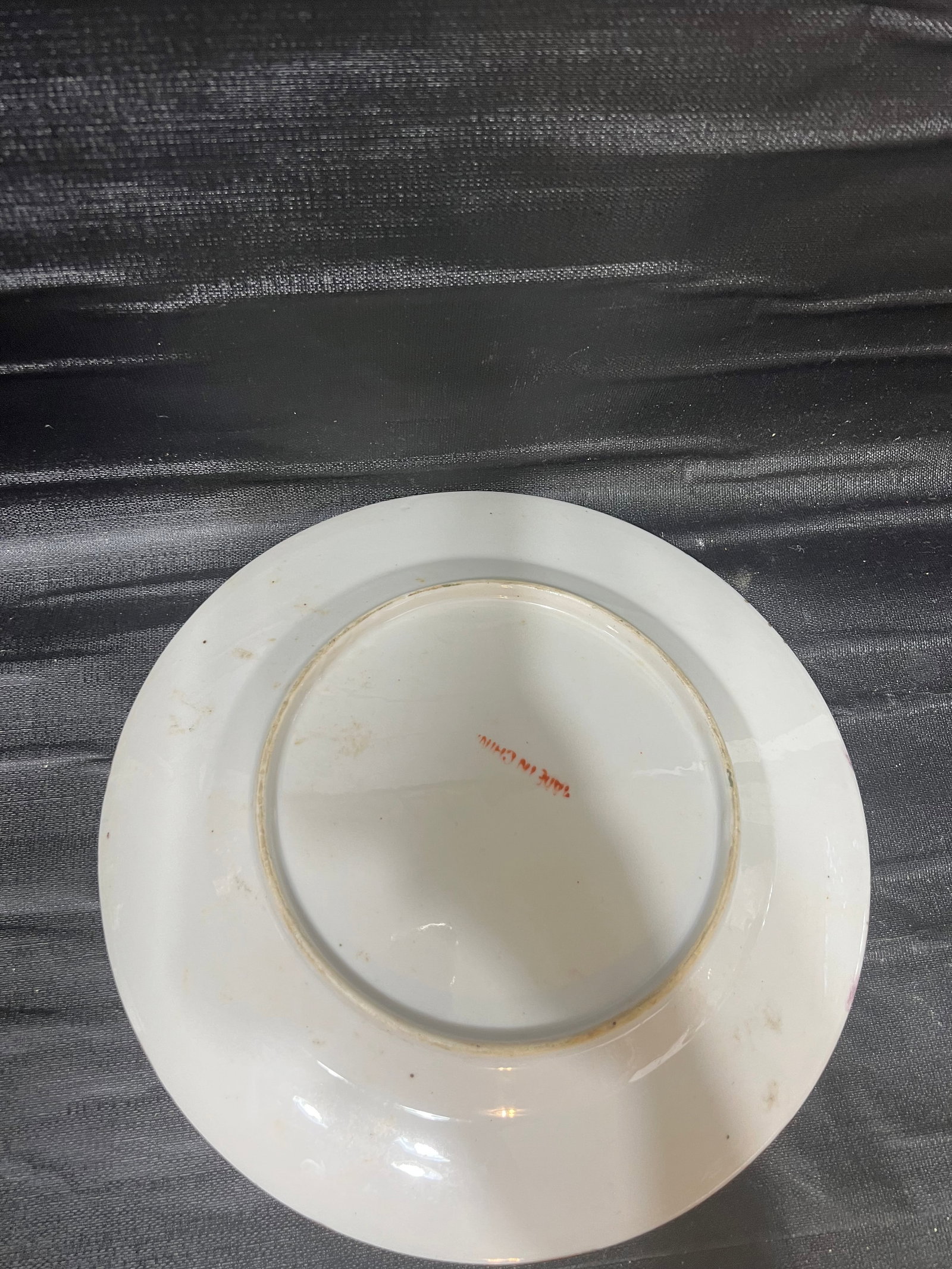 Early 20th Century Rose Medallion Dinner Plates- Set of 7 - 8
