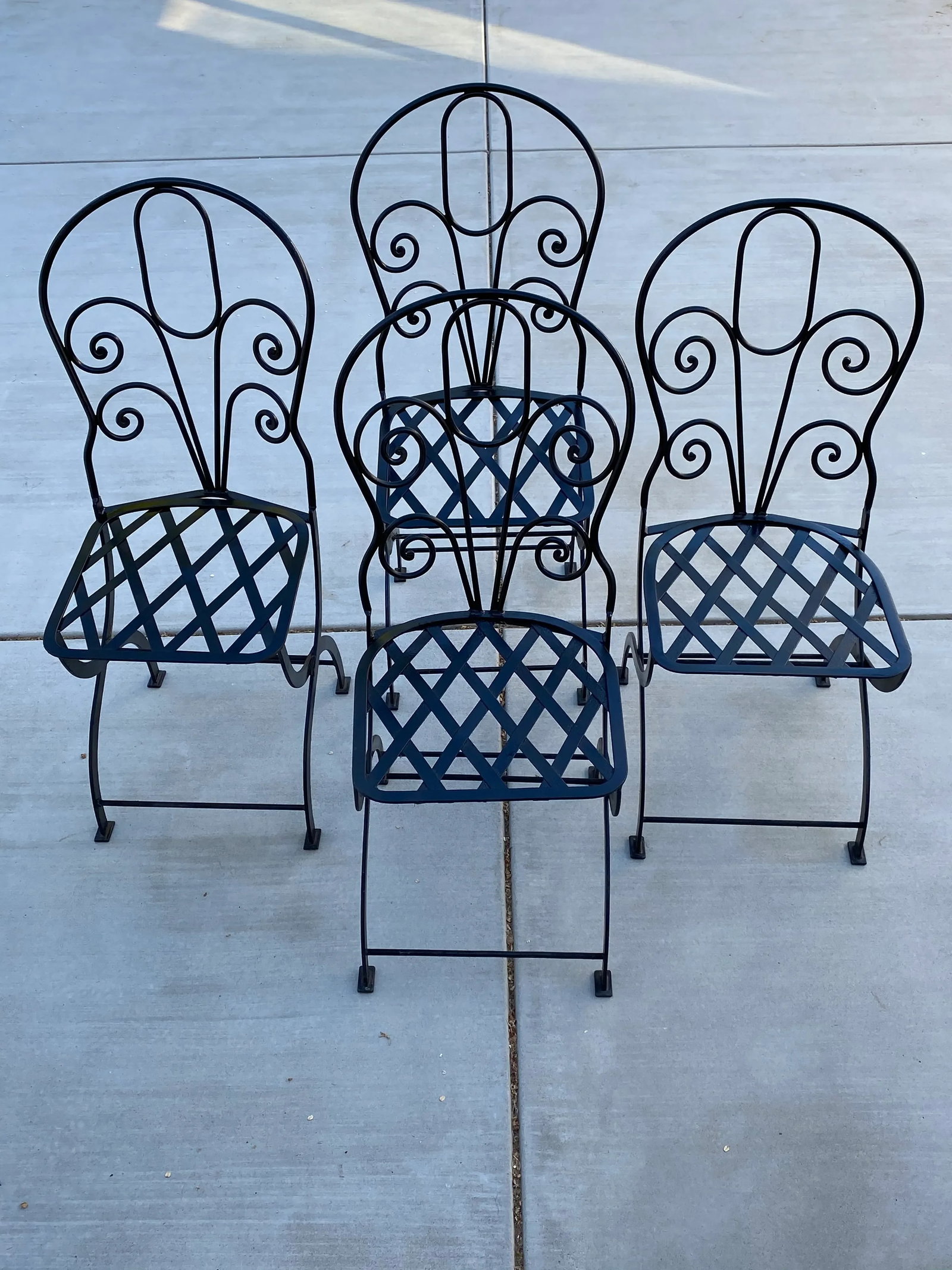 Mexican Modern Wrought Iron Outdoor Dining Set - 4