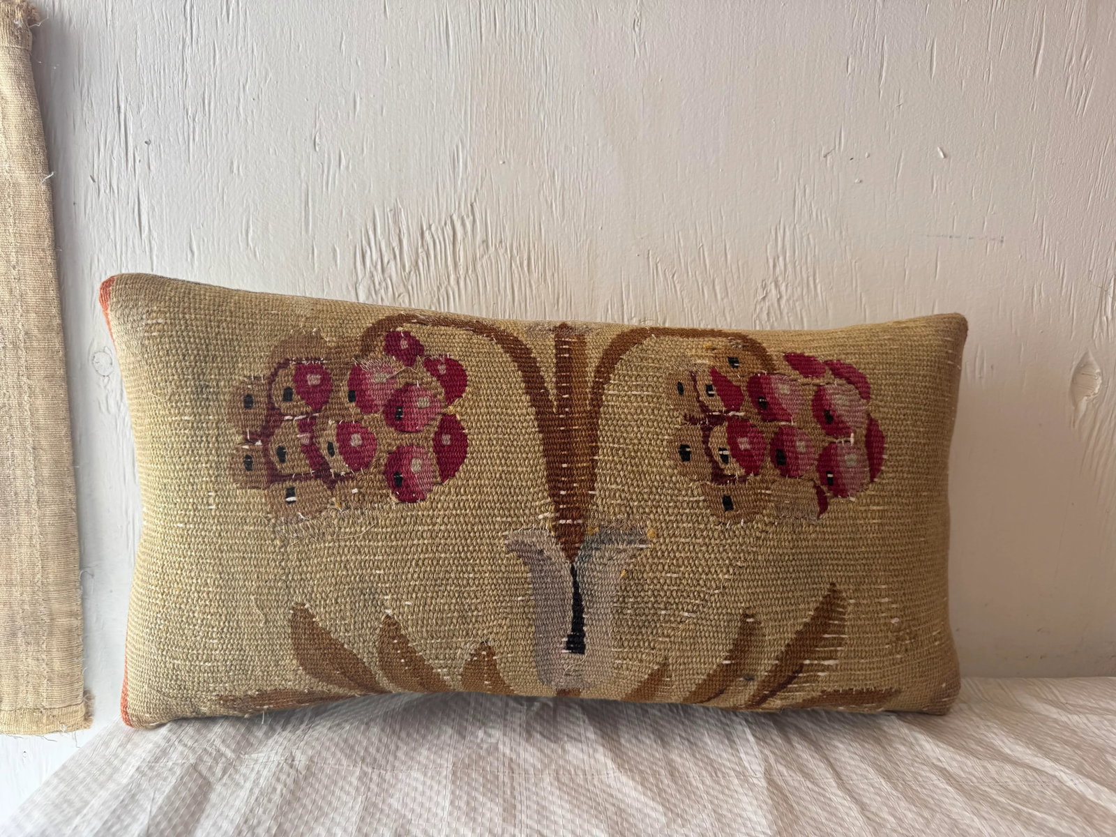 18th Century French Aubusson Pillow - 3