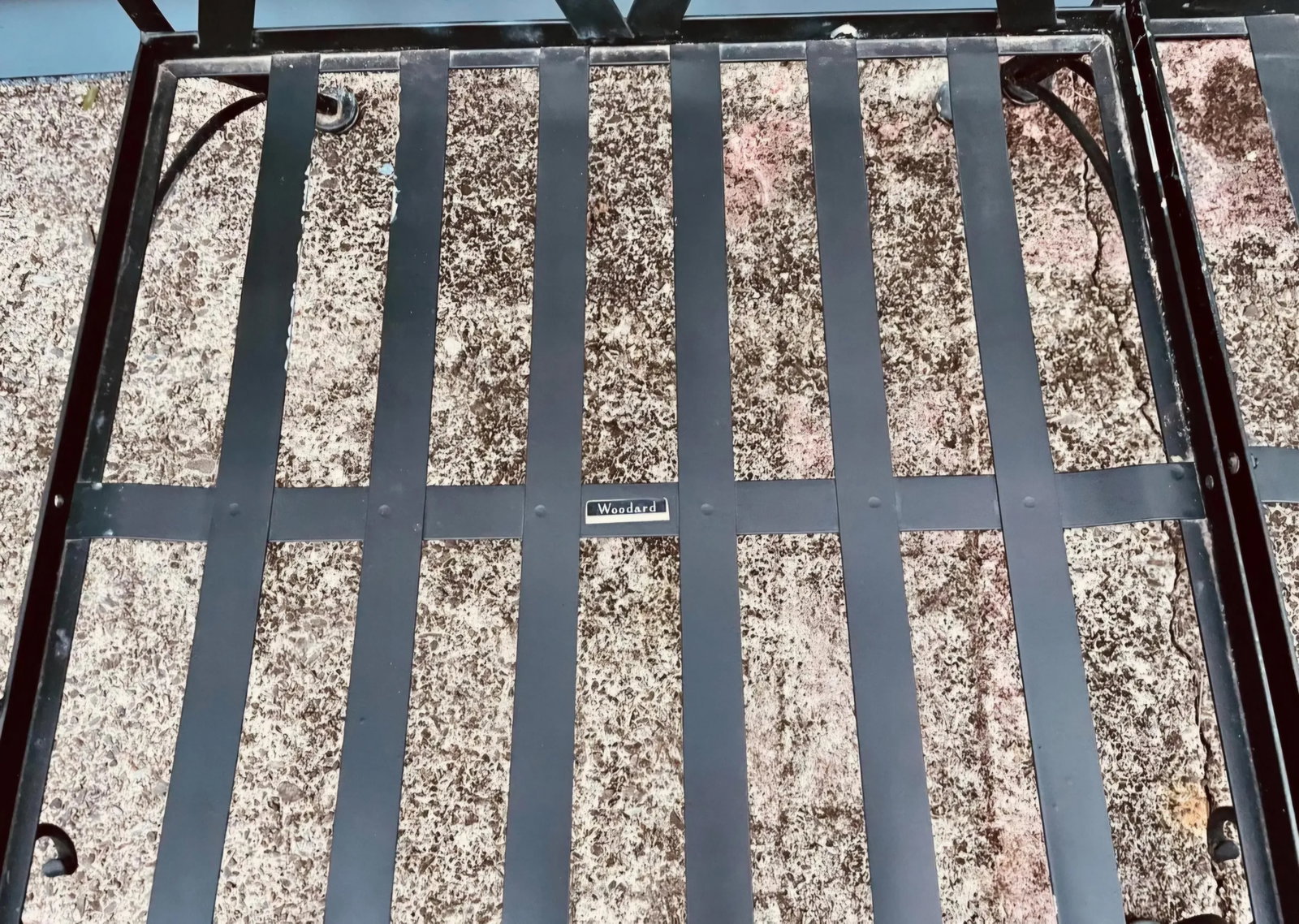 Vintage Woodard Outdoor Sofa Loveseat - 6