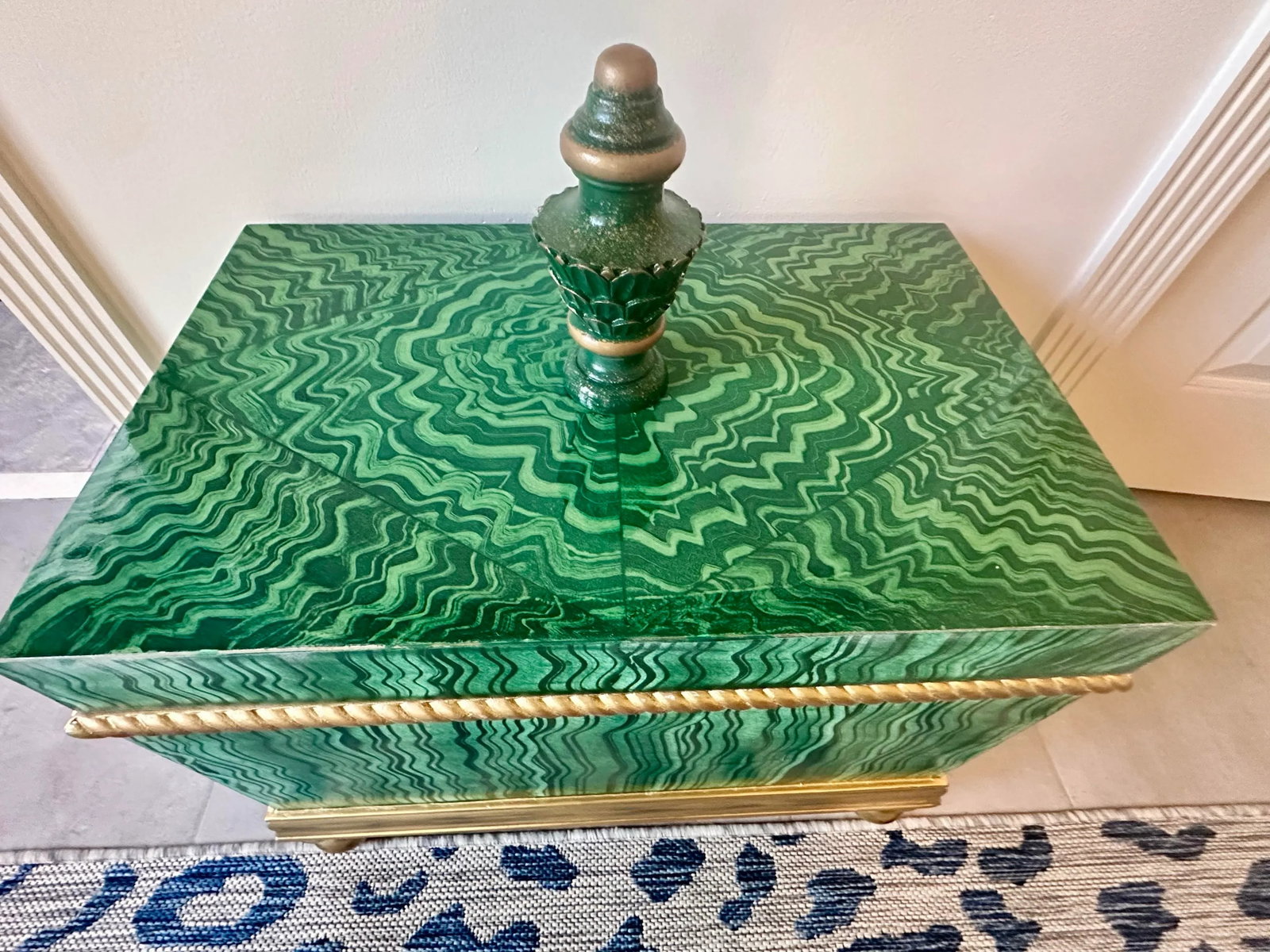 Vintage Faux Malachite Hand Painted Box - 6