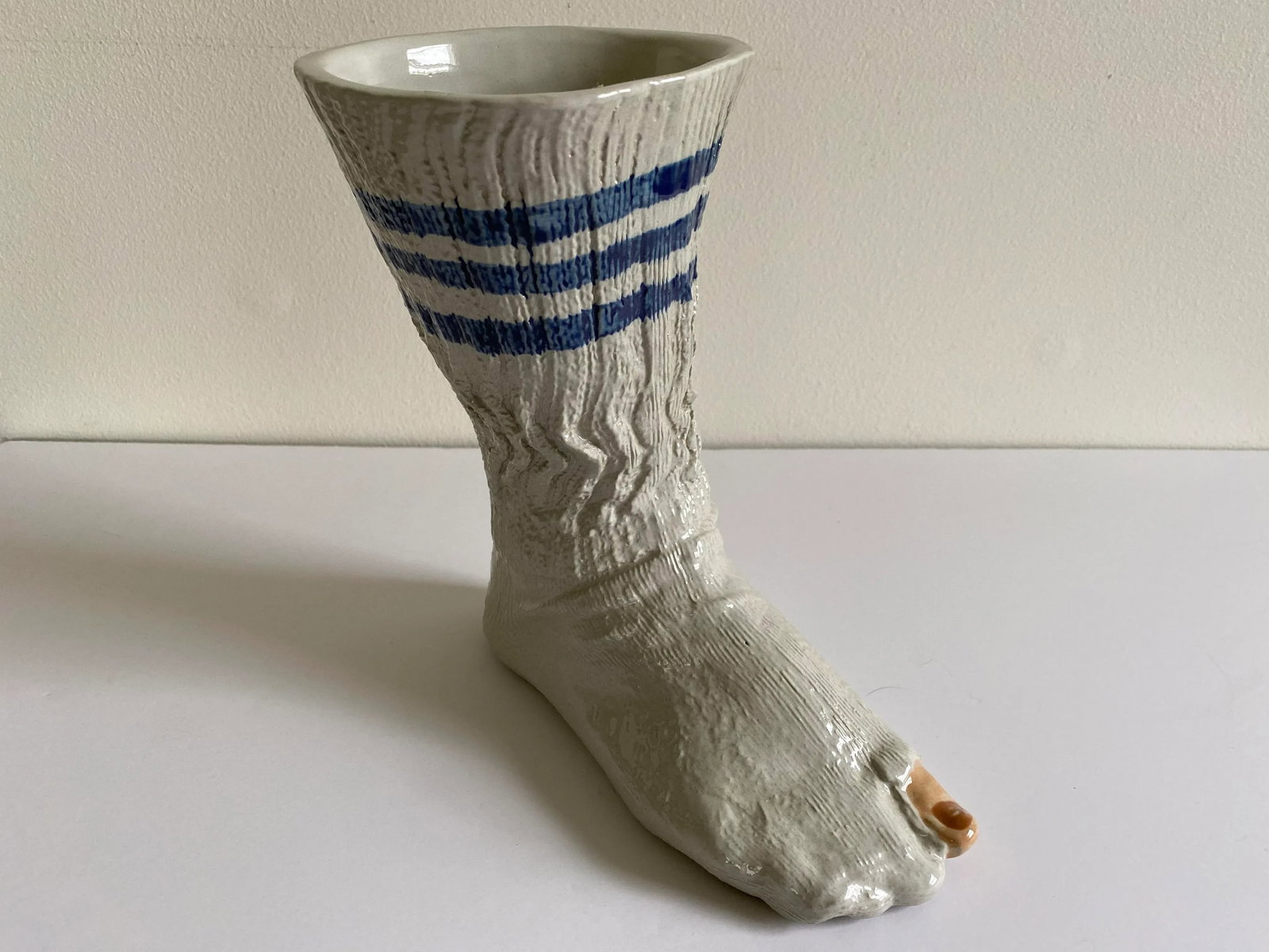 1980s Ceramic Gym Sock Vase by Louisville Stoneware - 2