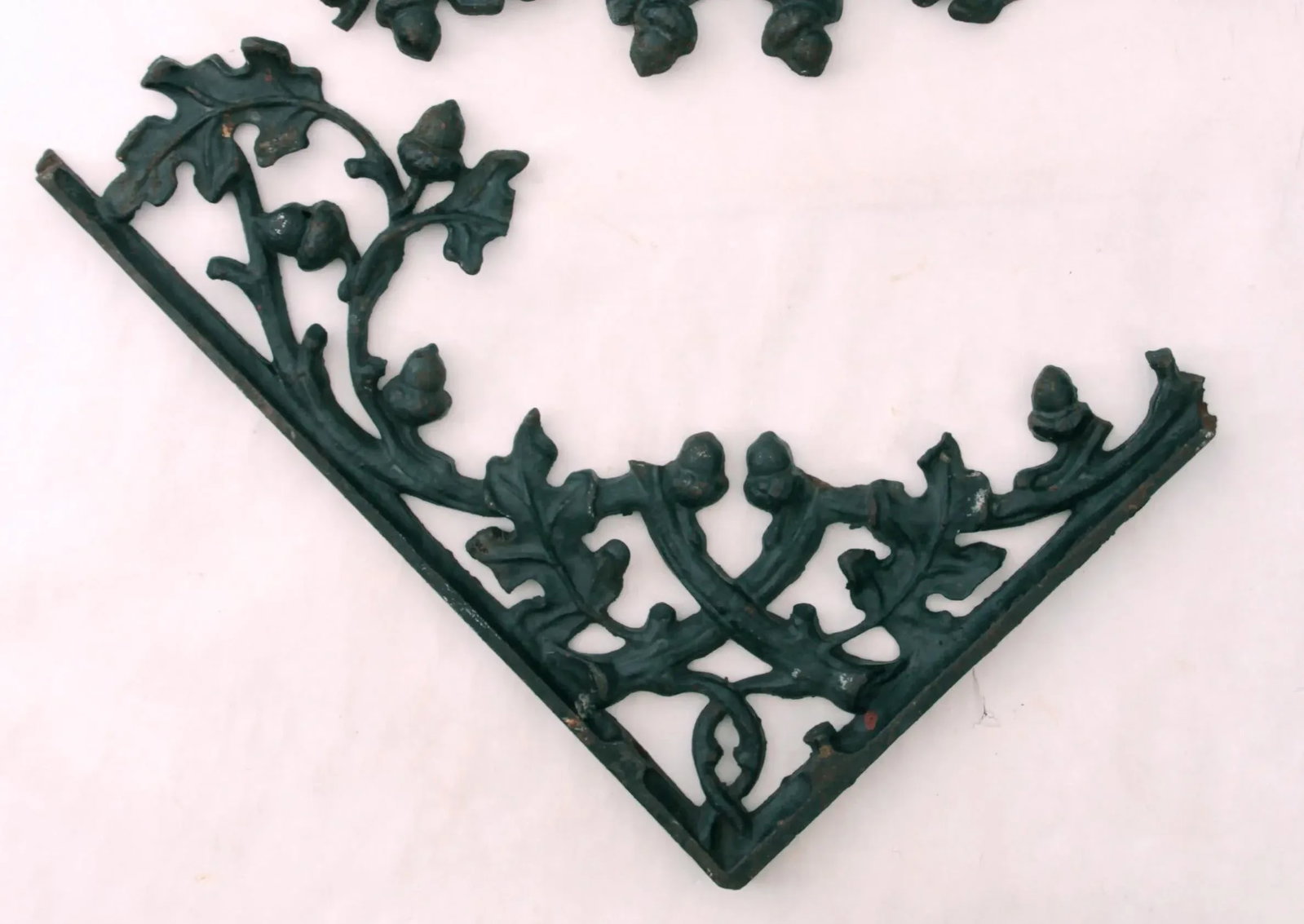 Vintage Acorn & Maple Leaf Cast Iron Brackets, Pair - 5