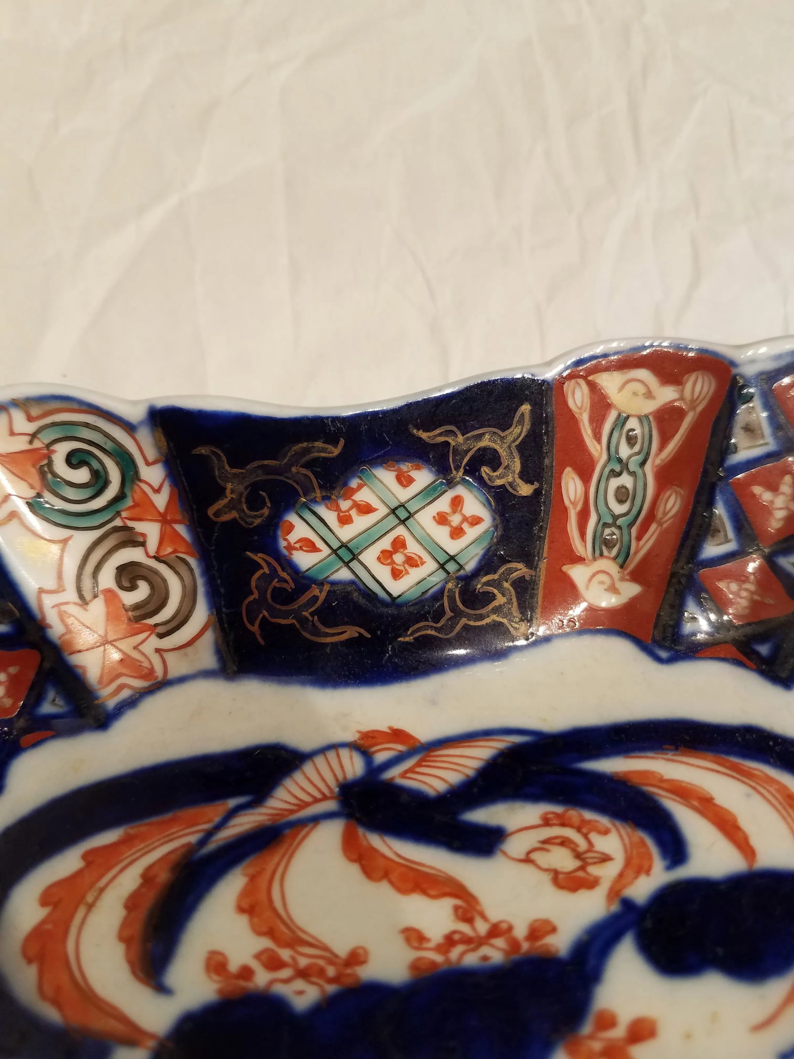 Late 19th Century Antique Imari Candy Dish Found in England - 9