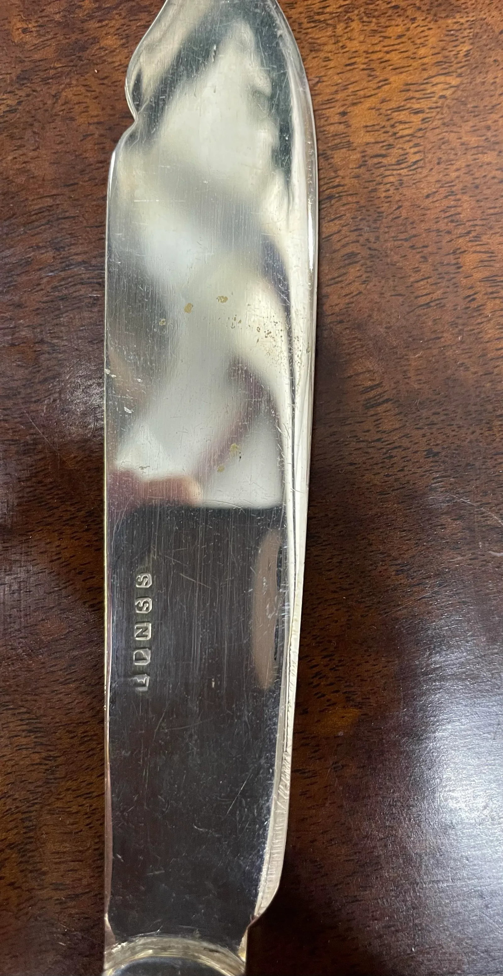 Late 19th Century English Epnss Fish Service Knives and Forks With Mother of Pearl Handles- Set of 1 - 6