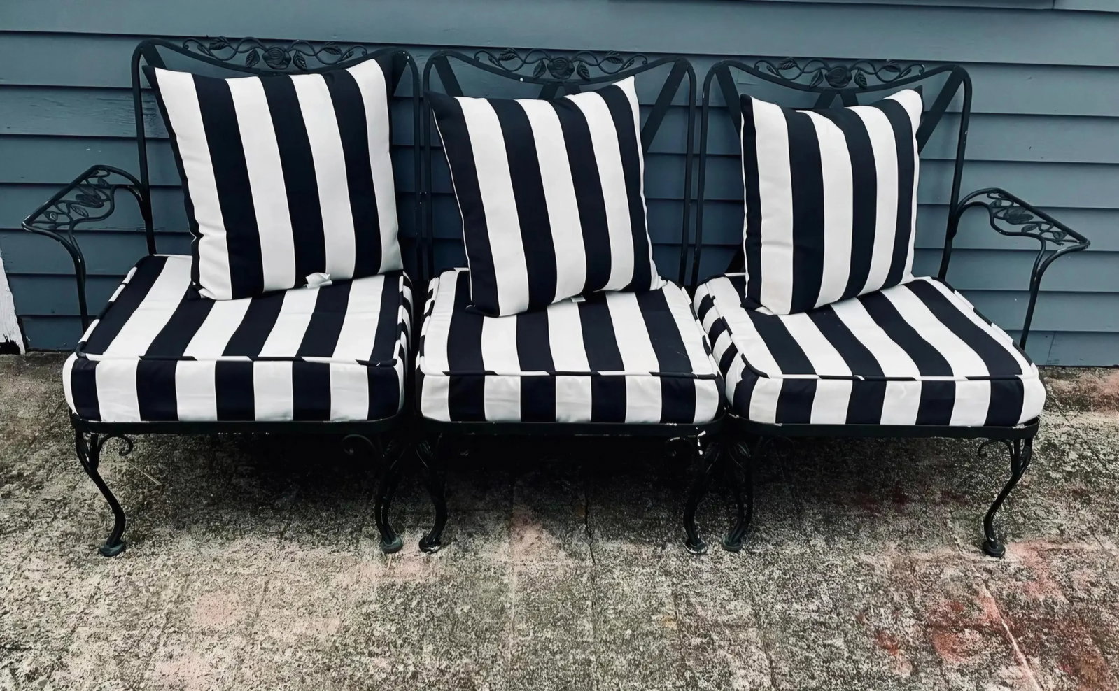 Vintage Woodard Outdoor Patio Sofa with Striped Cushions & Pillows - 4