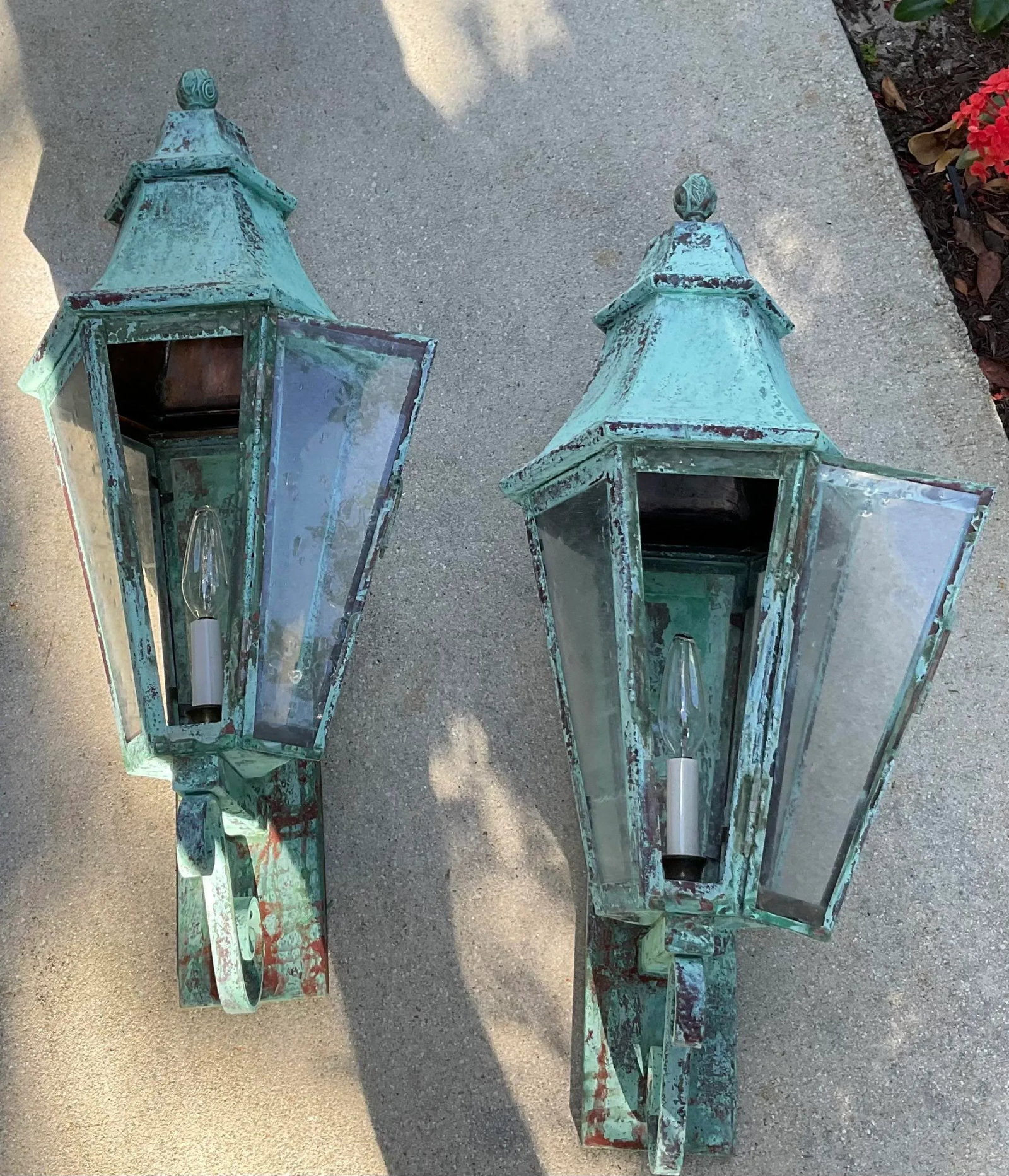 Pair of Large Solid Copper Architectural Wall Lantern - 5