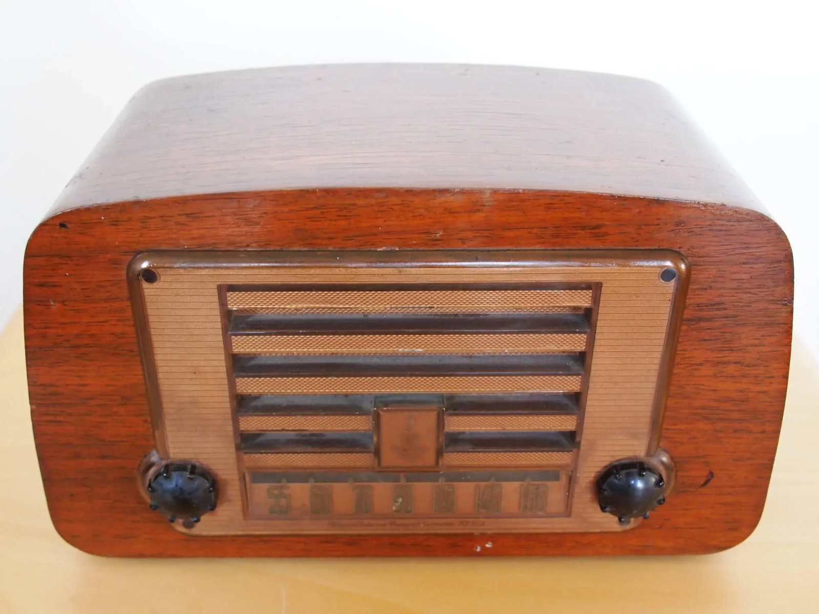Vintage Eames Emerson 588a Radio, Walnut Bent Plywood, Mid-Century Modern, Retro Mad Men Era - 5