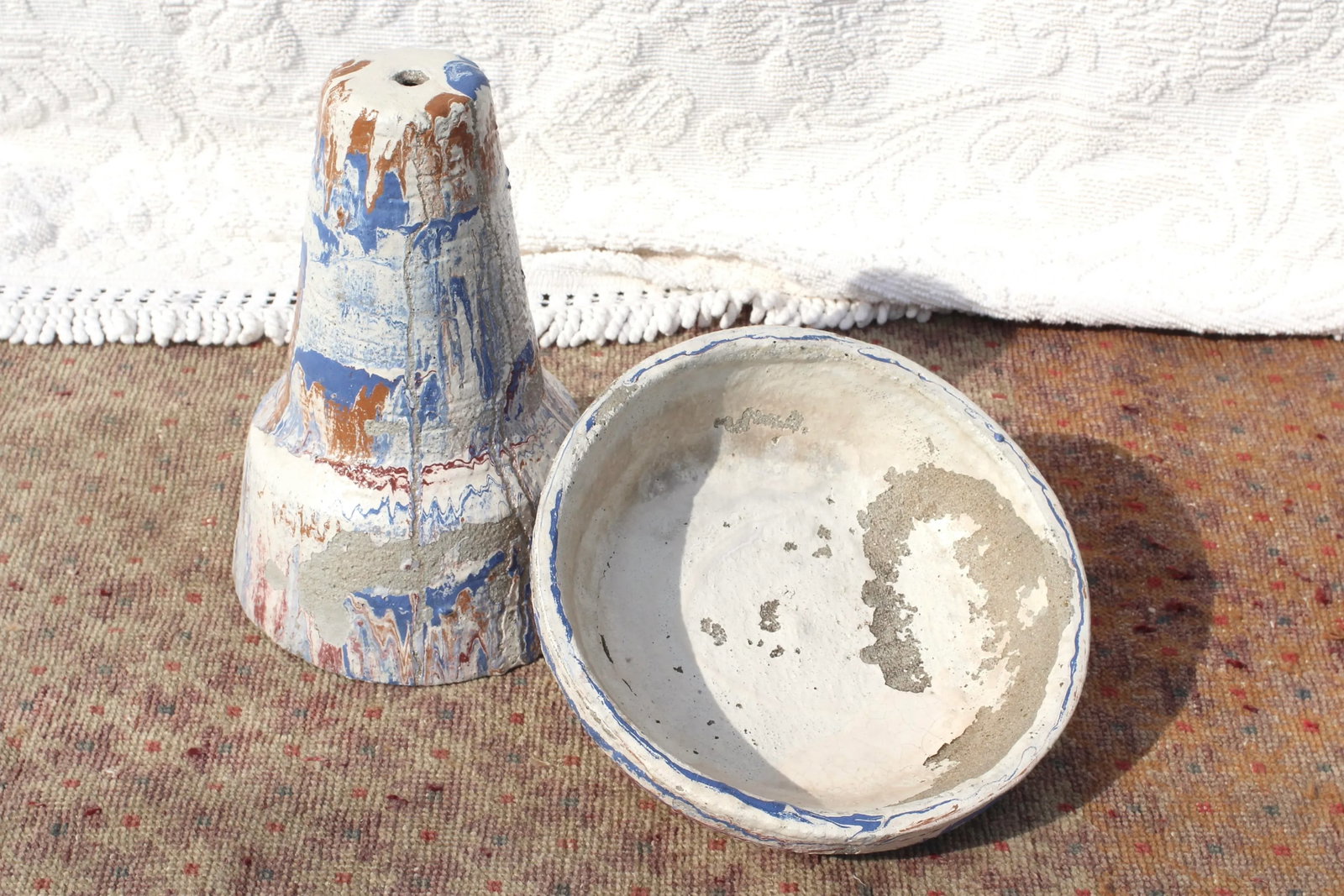 1930s Ozark Roadside Pottery Bird Bath - 5