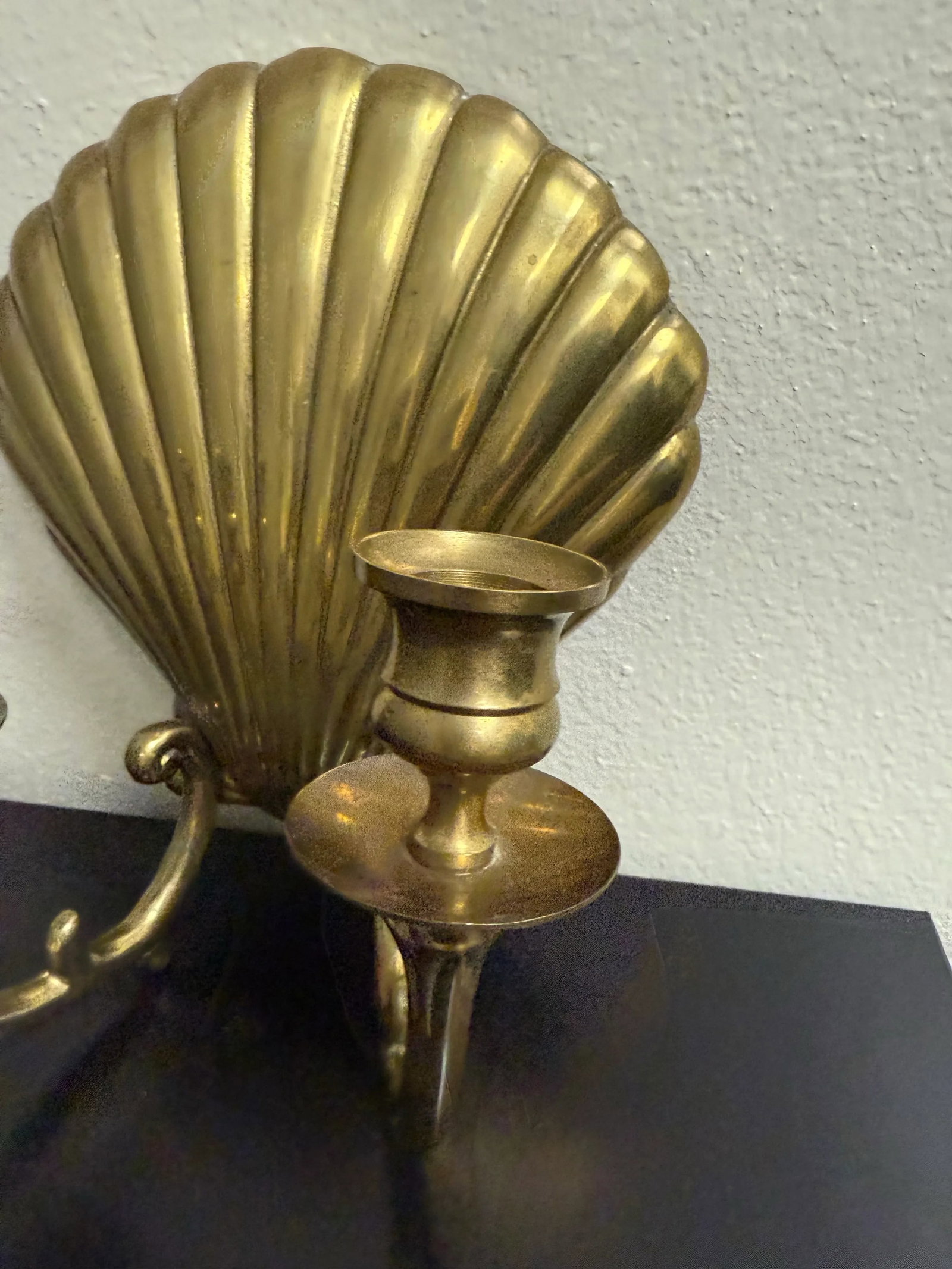Mid-Century Hollywood Regency Brass Scallop Shell Double Candle Holder Wall Sconce - 4
