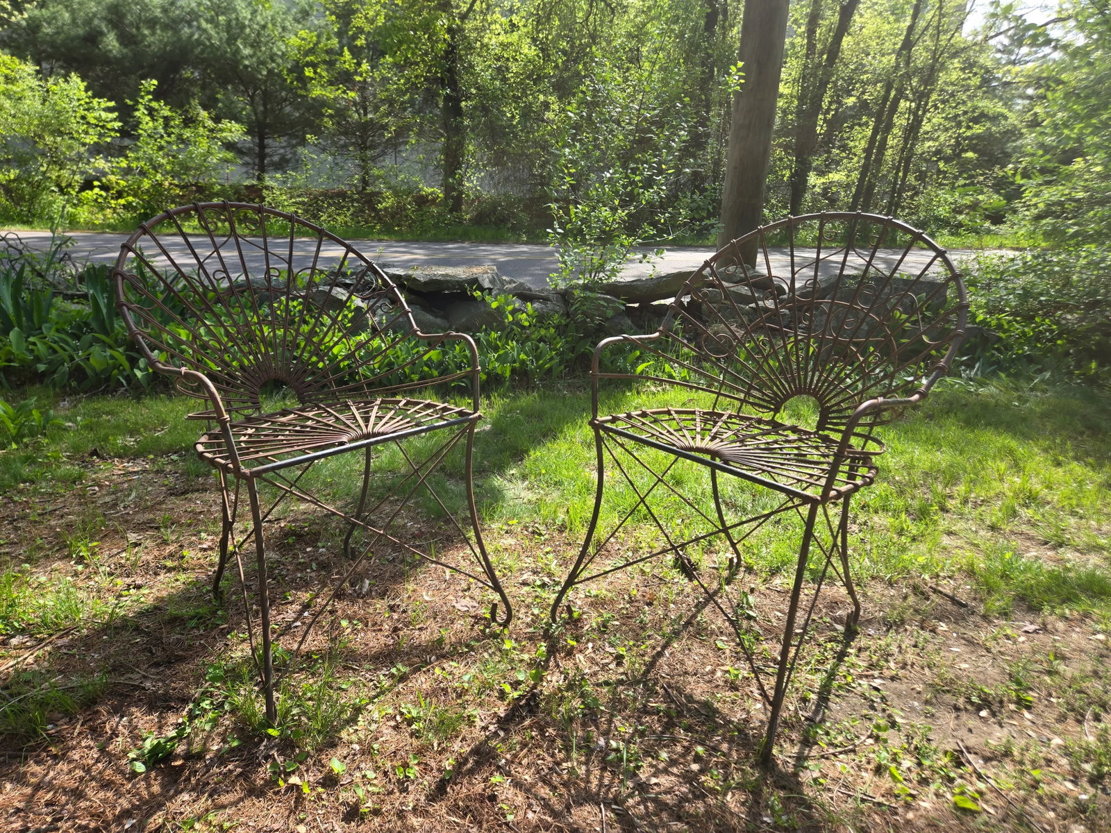 Vintage Wrought Iron Outdoor Patio Chairs - Set of 2 - 10