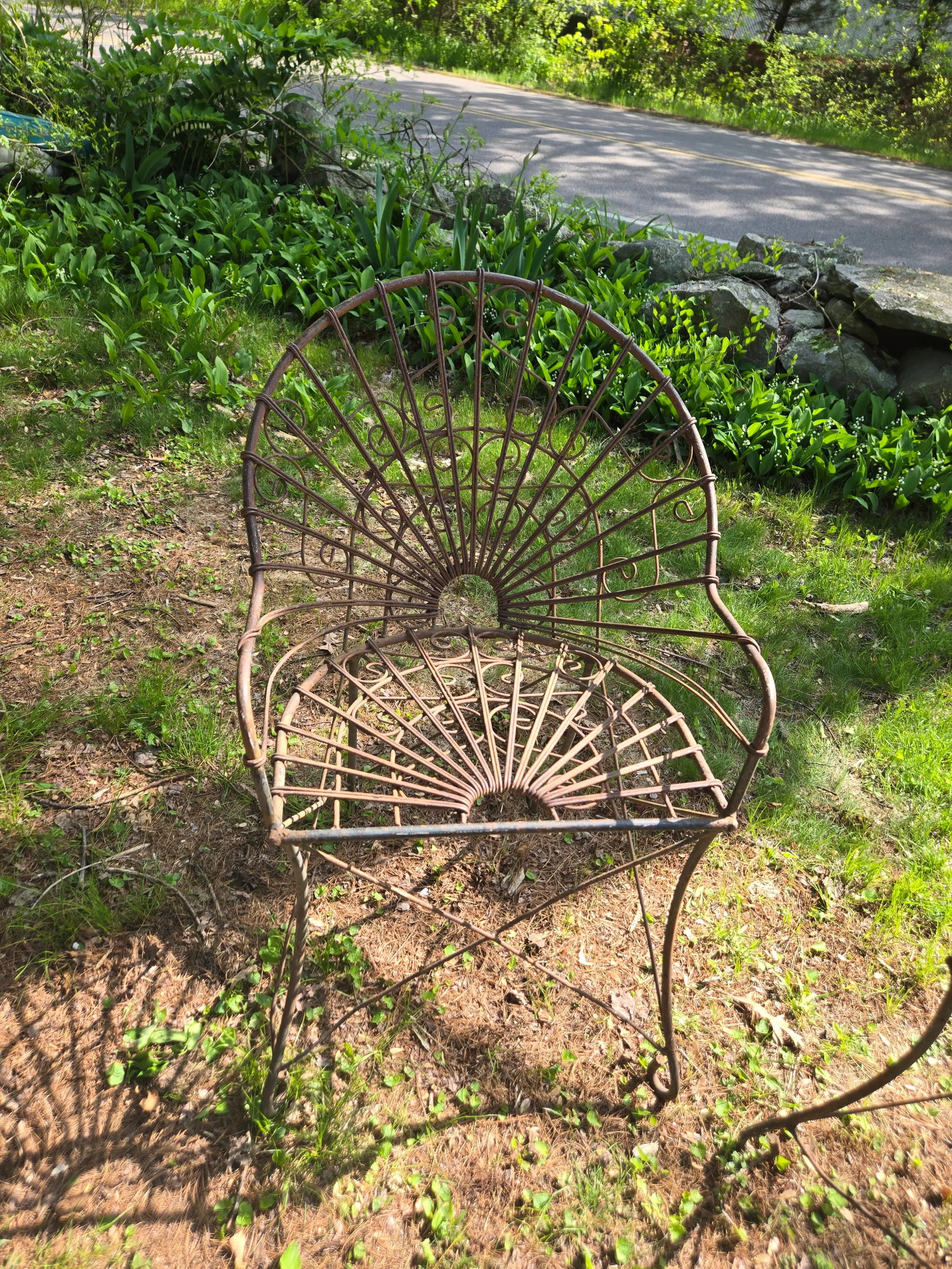 Vintage Wrought Iron Outdoor Patio Chairs - Set of 2 - 4