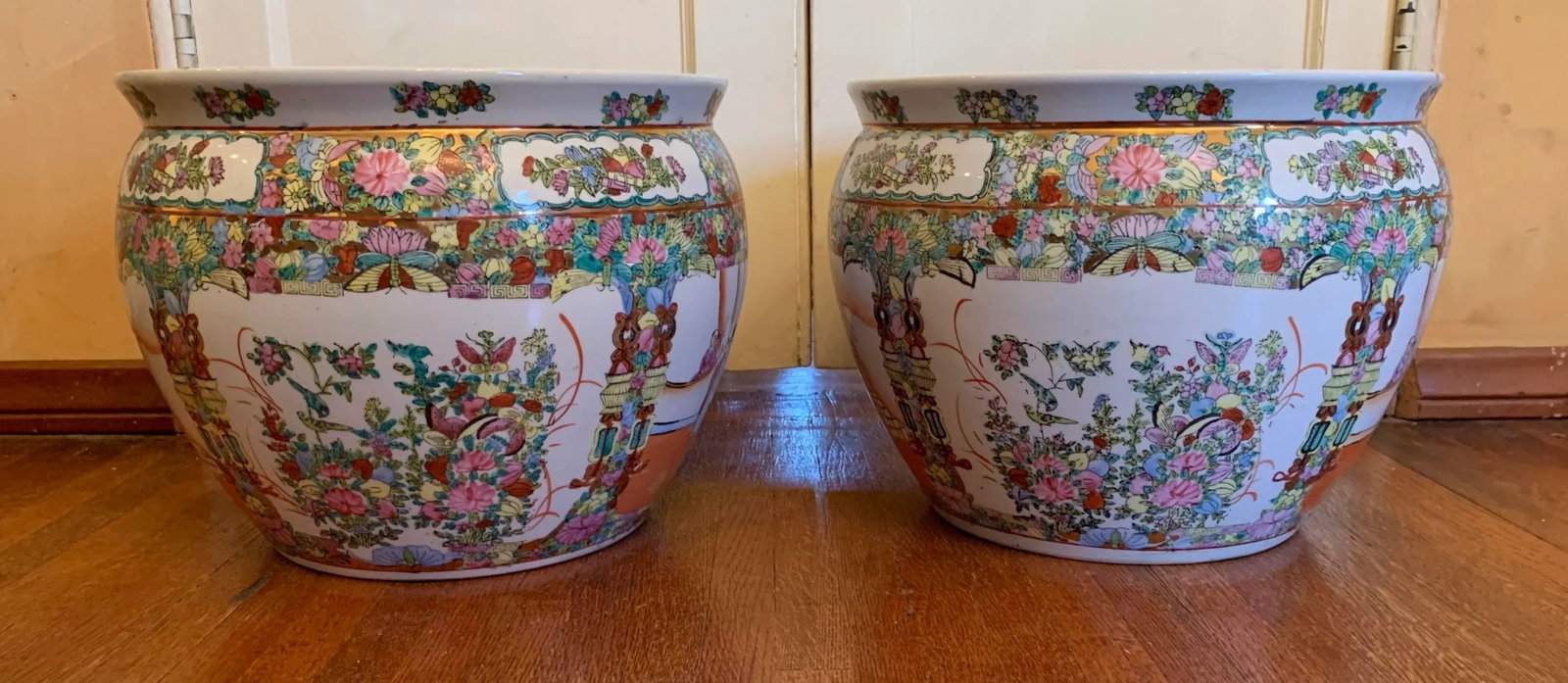 1970s Vintage Ceramic Chinese Fish Fish Bowls - Set of 2 - 4