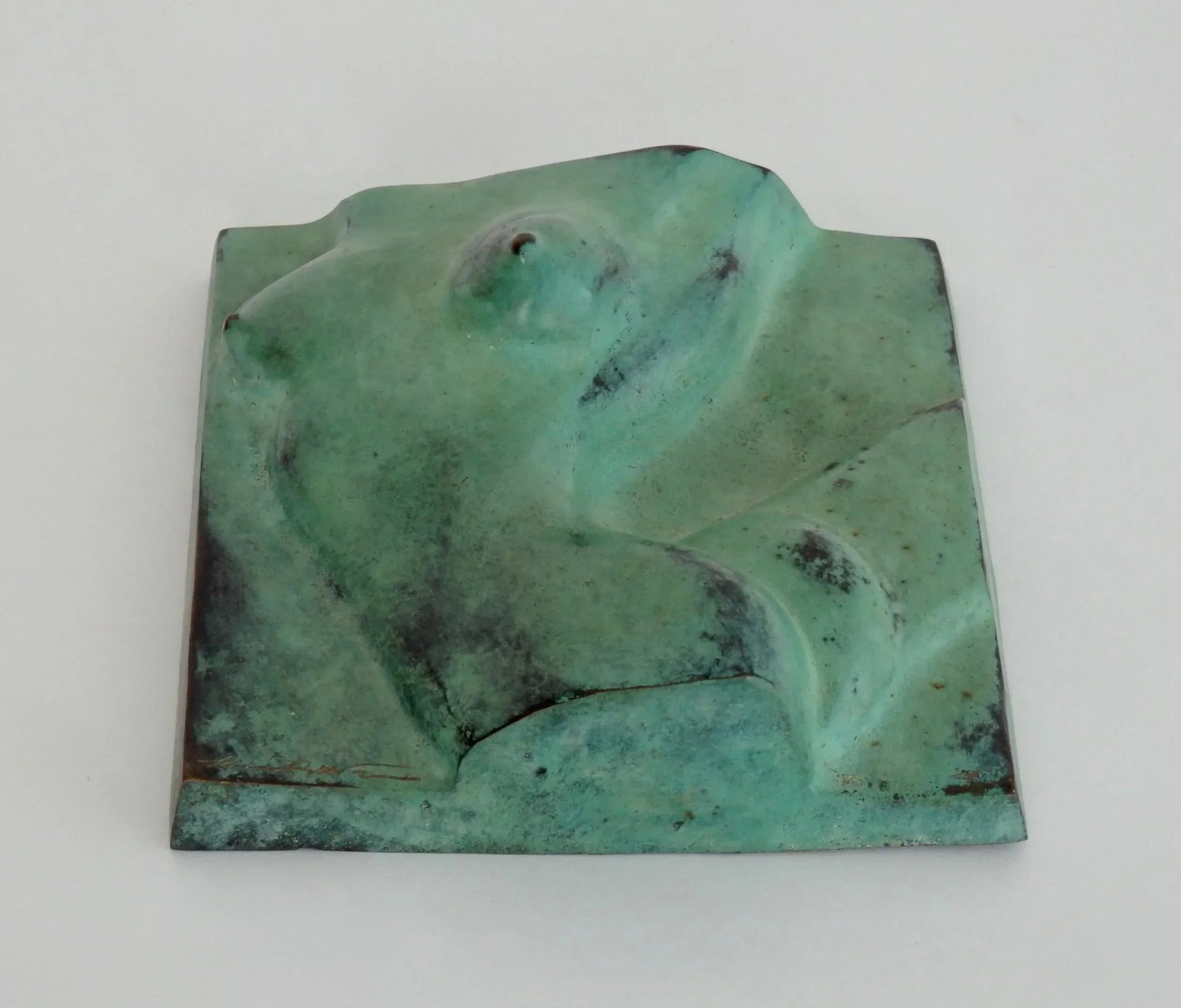 Signed Bronze Female Bust Sculpture in Green Patina - 2